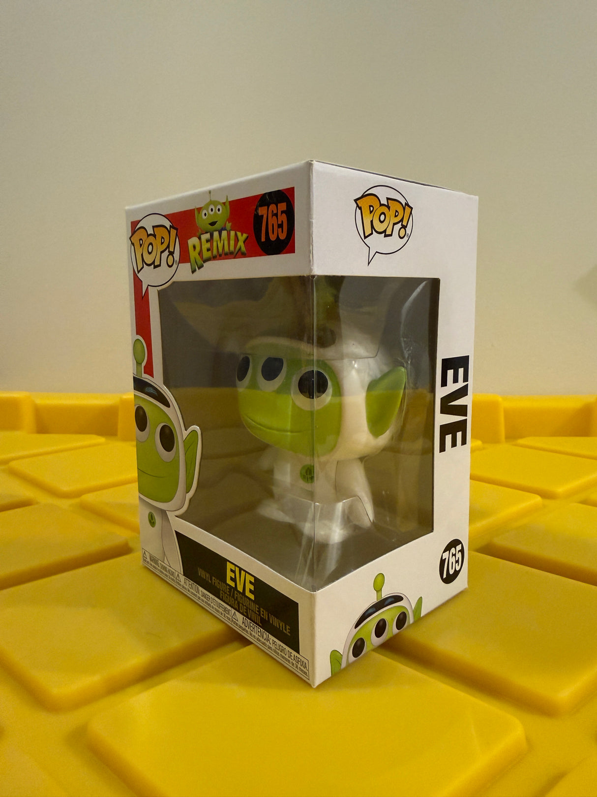 Funko POP! Eve (Pixar Alien)