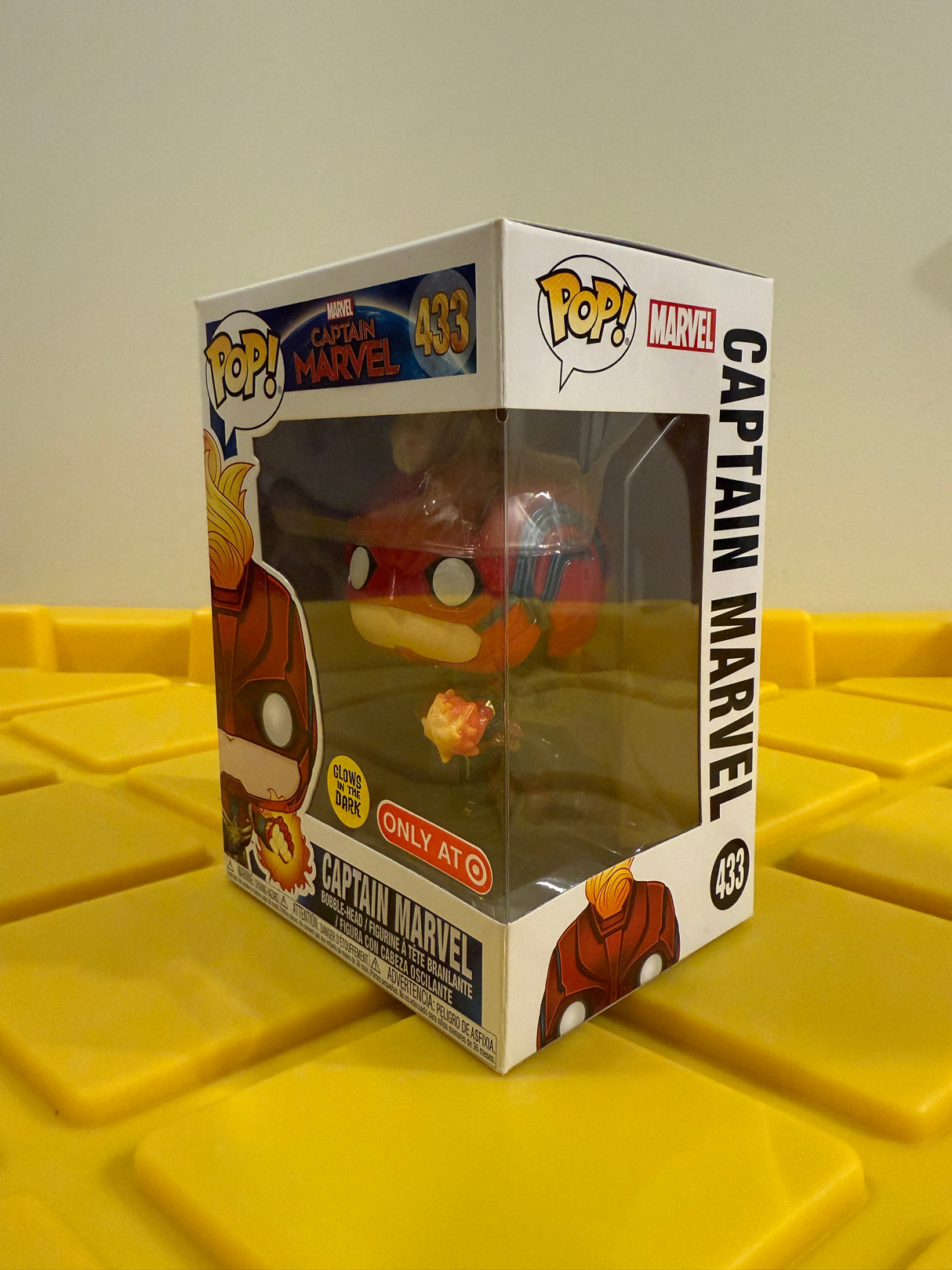 Funko POP! Captain Marvel (Glow) - Limited Edition Target Exclusive