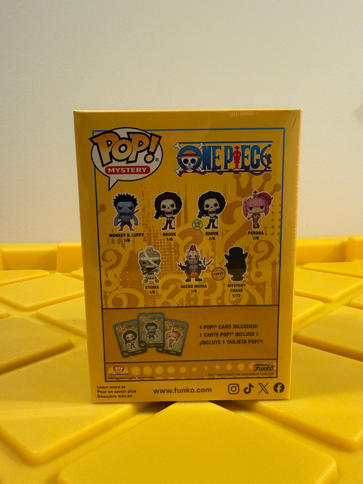 Funko Pop! Mystery One Piece (Chance of Chase)