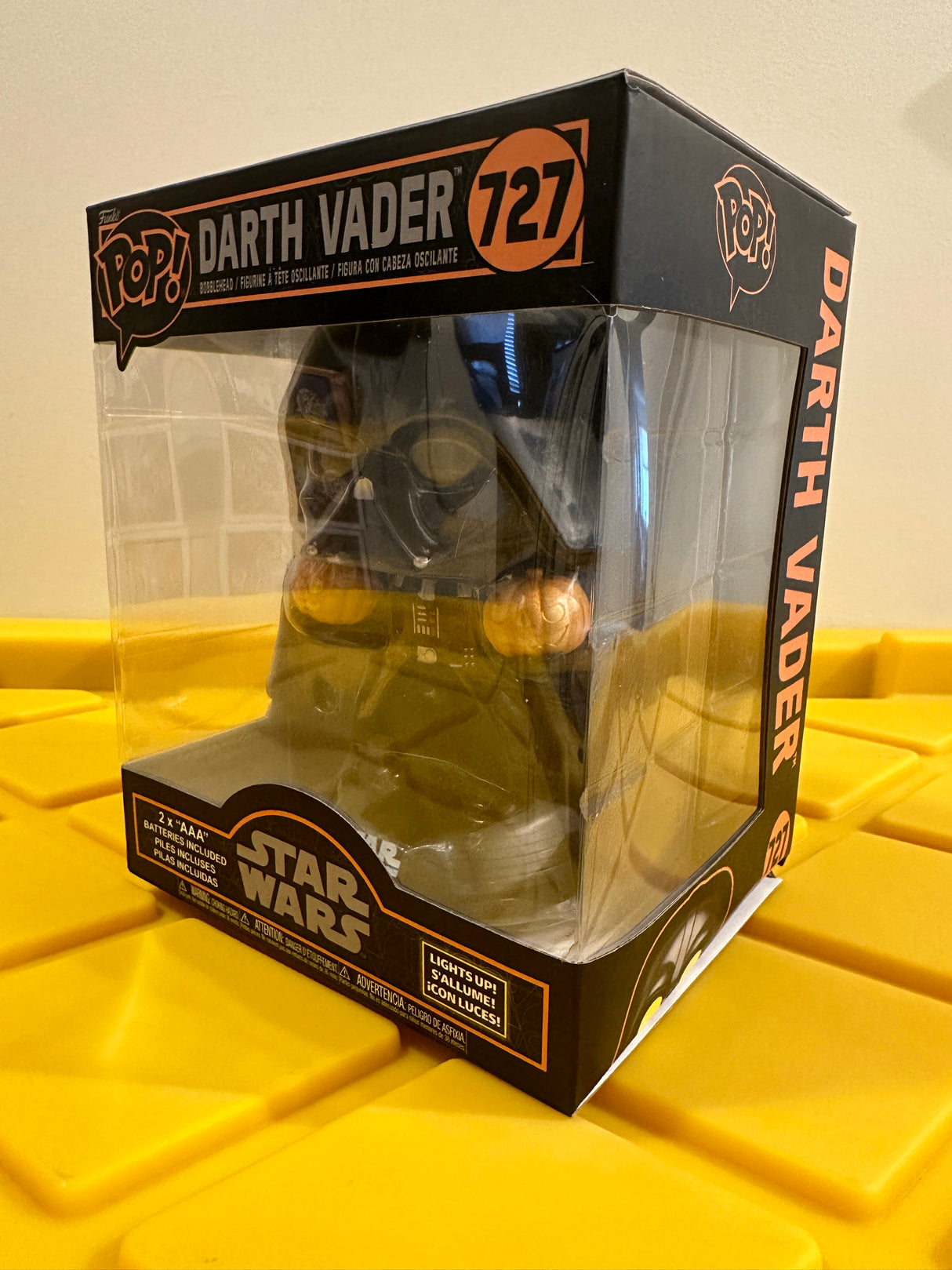 Funko POP! 6" Darth Vader (Light Up)