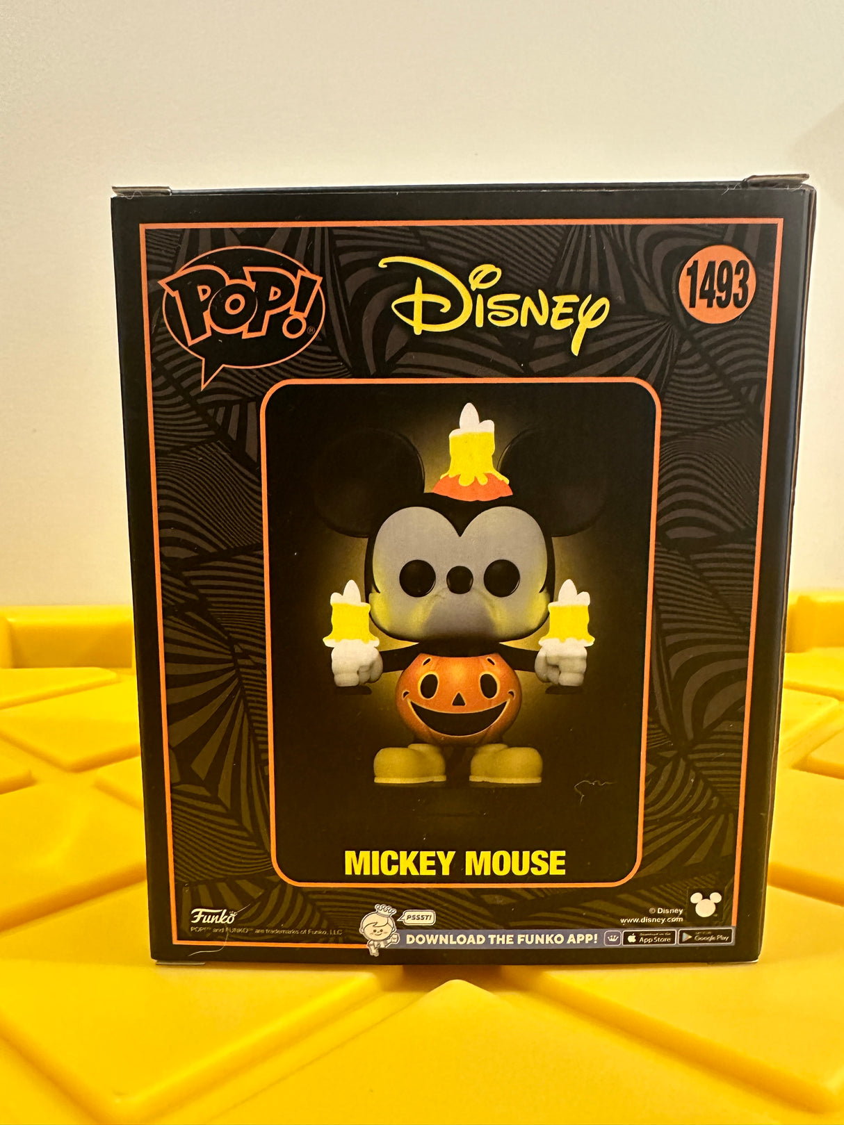 Funko POP! 6" Mickey Mouse (Light Up)