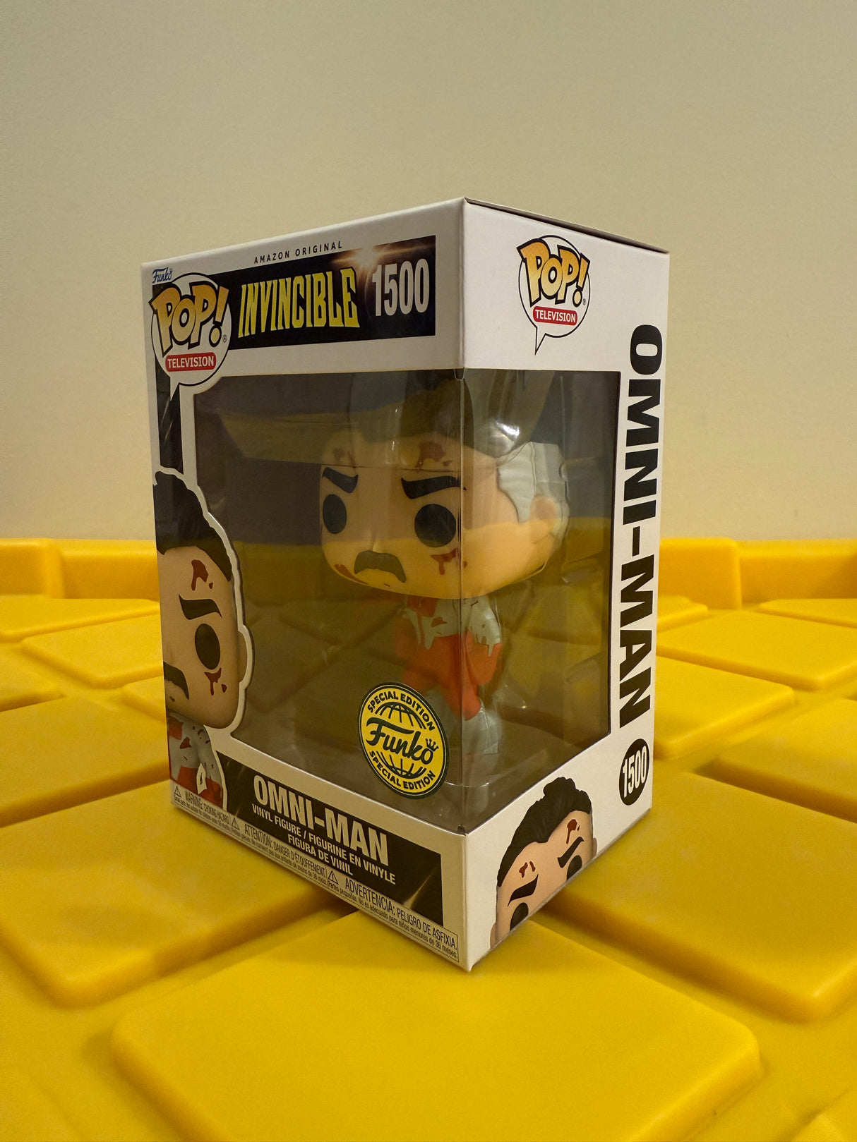 Funko POP! Omni-Man - Limited Edition Special Edition Exclusive