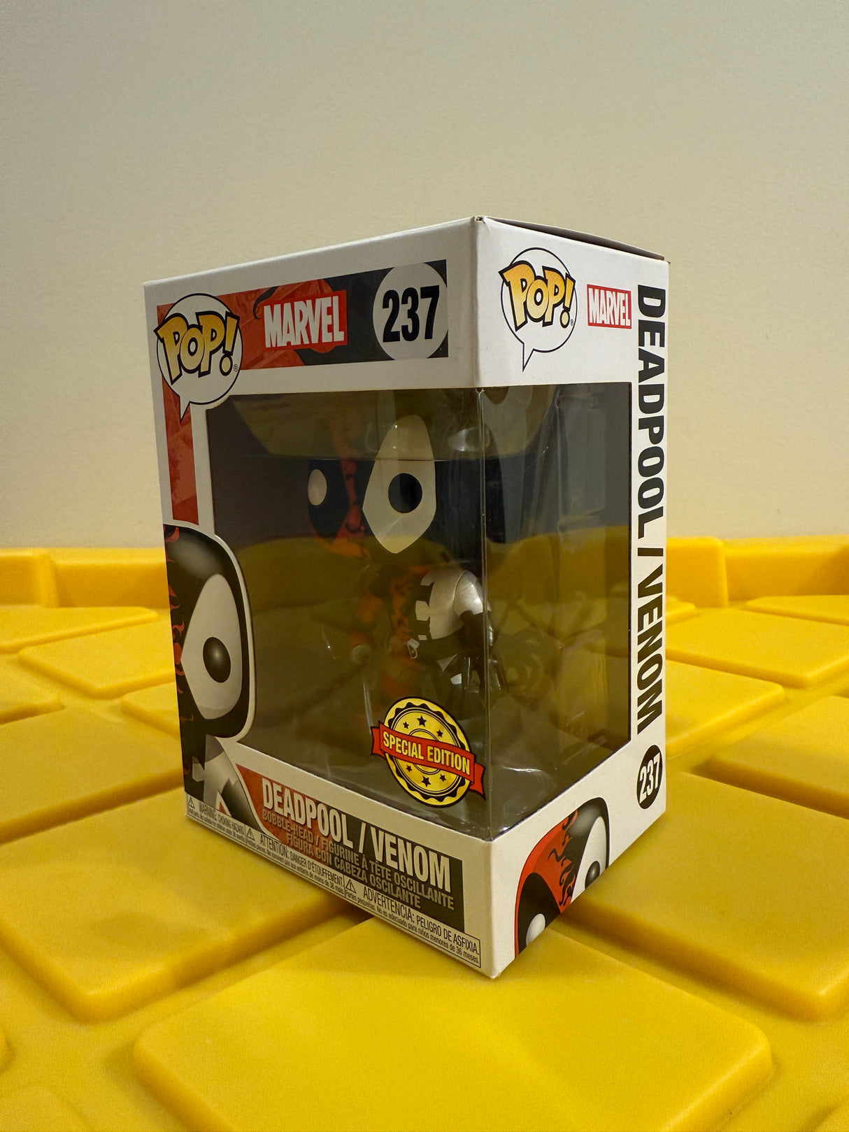 Funko POP! Deadpool/Venom - Limited Edition Special Edition Exclusive