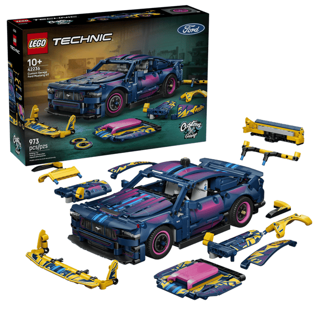 LEGO Custom Garage Ford Mustang GT Car