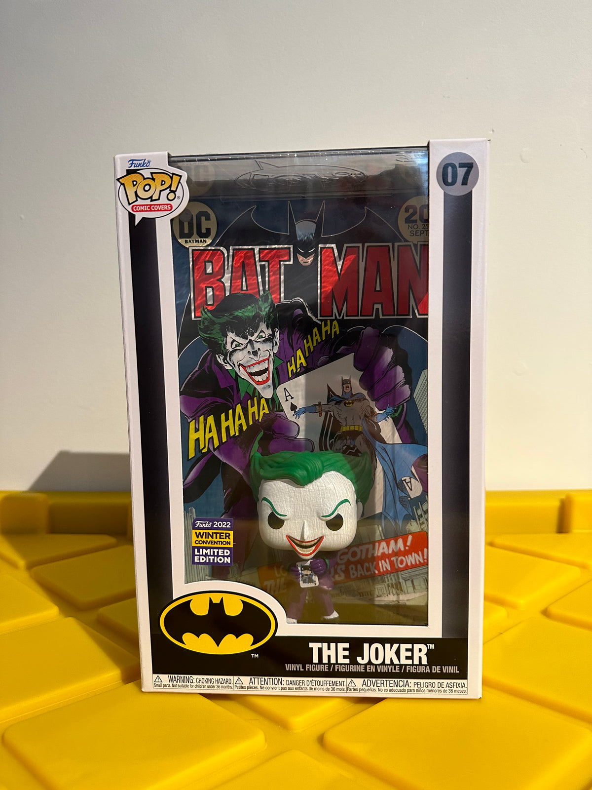 Funko POP! The Joker (Comic Covers) - Limited Edition 2022 Winter Convention Exclusive