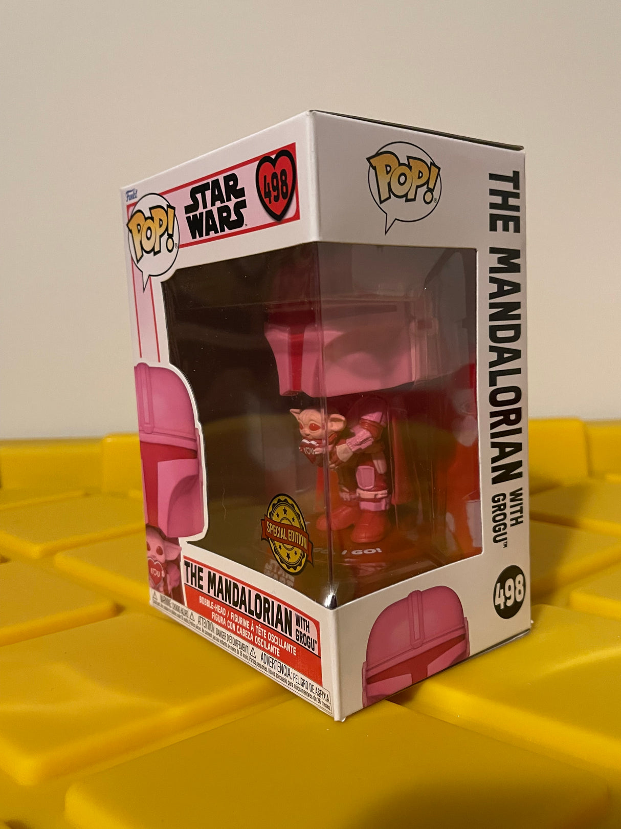 The Mandalorian With Grogu - Limited Edition Special Edition Exclusive