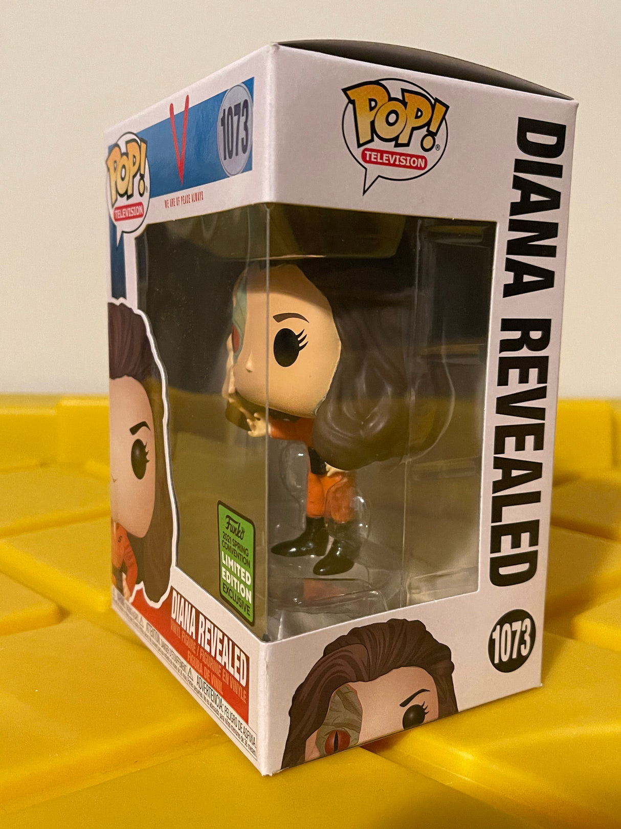 Funko POP! Diana Revealed - Limited Edition 2021 ECCC Exclusive