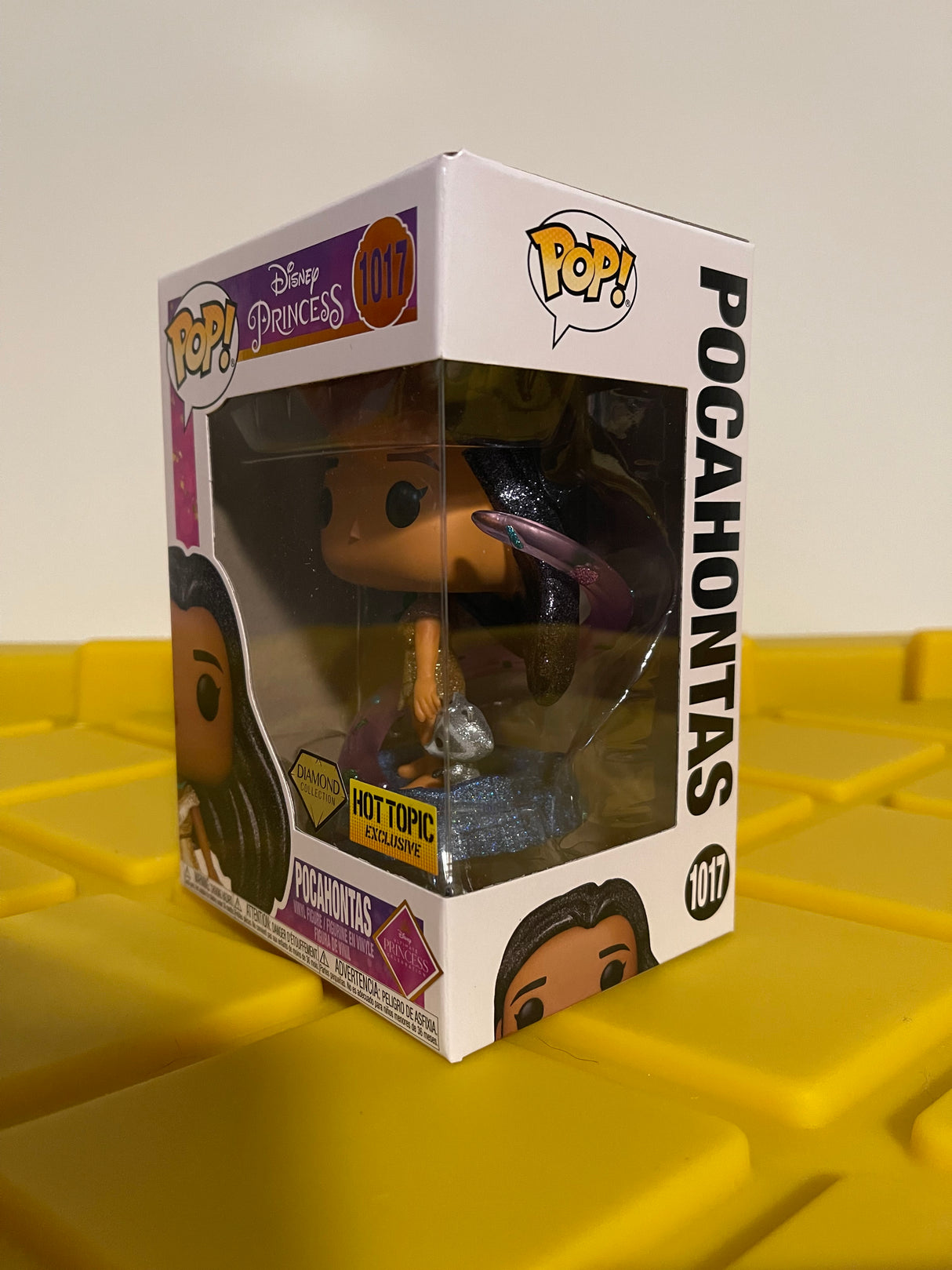 Funko POP! Pocahontas (Diamond) - Limited Edition Hot Topic Exclusive