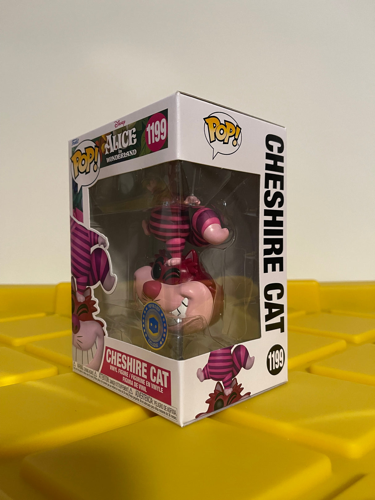 Funko POP! Cheshire Cat - Limited Edition Pop In A Box Exclusive