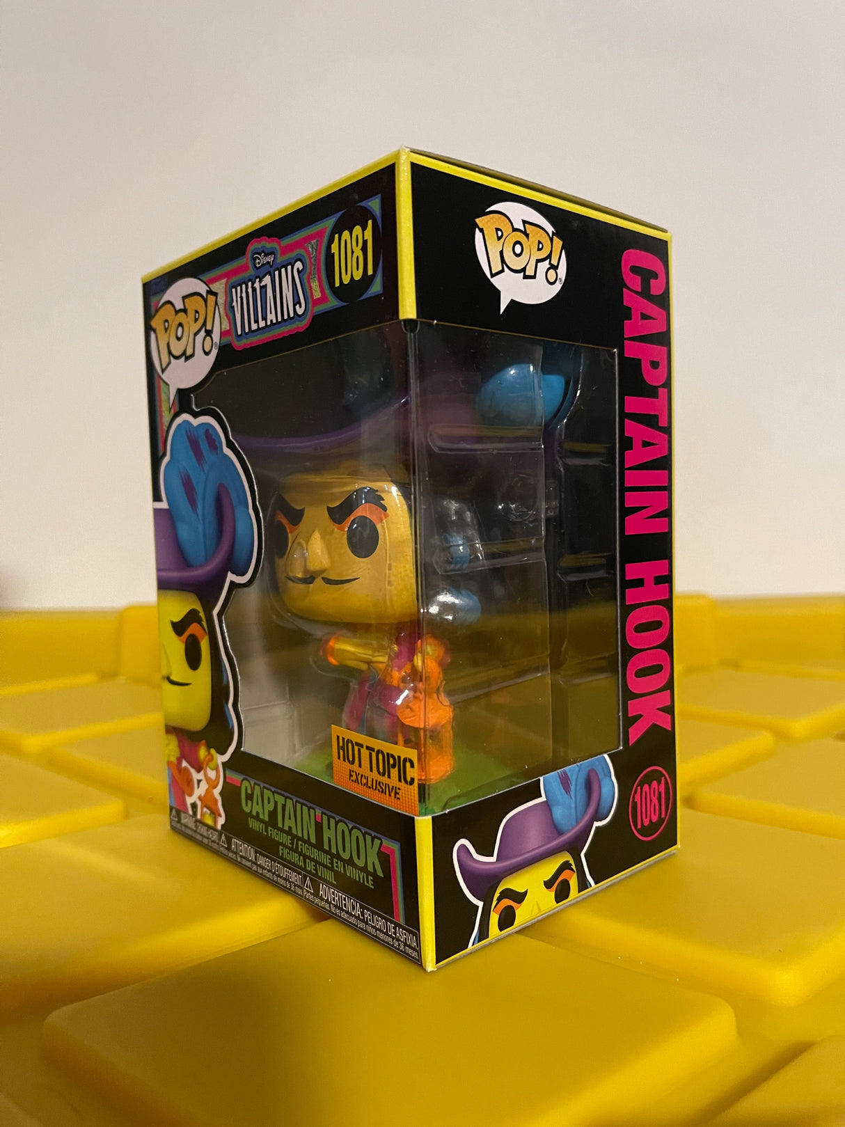 Funko POP! Captain Hook (Black Light) - Limited Edition Hot Topic Exclusive