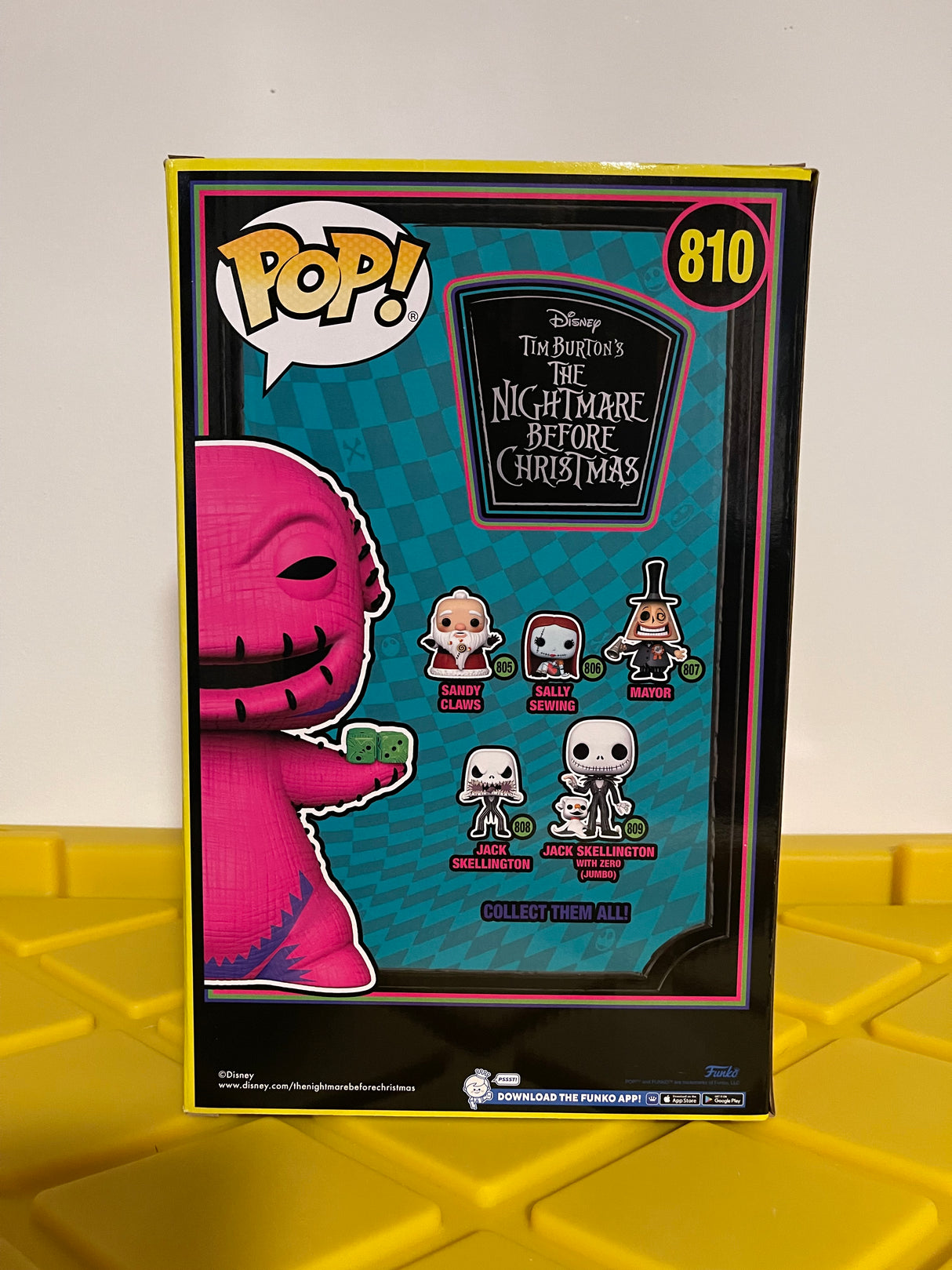 10" Oogie Boogie With Dice (Black Light) - Limited Edition Funko Shop Exclusive
