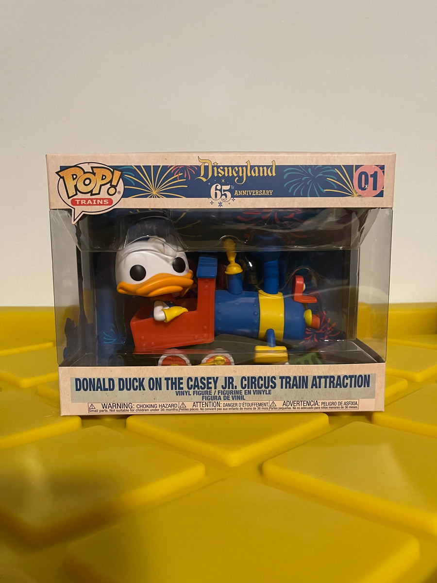 Donald Duck On The Casey Jr. Circus Train Attraction – Black