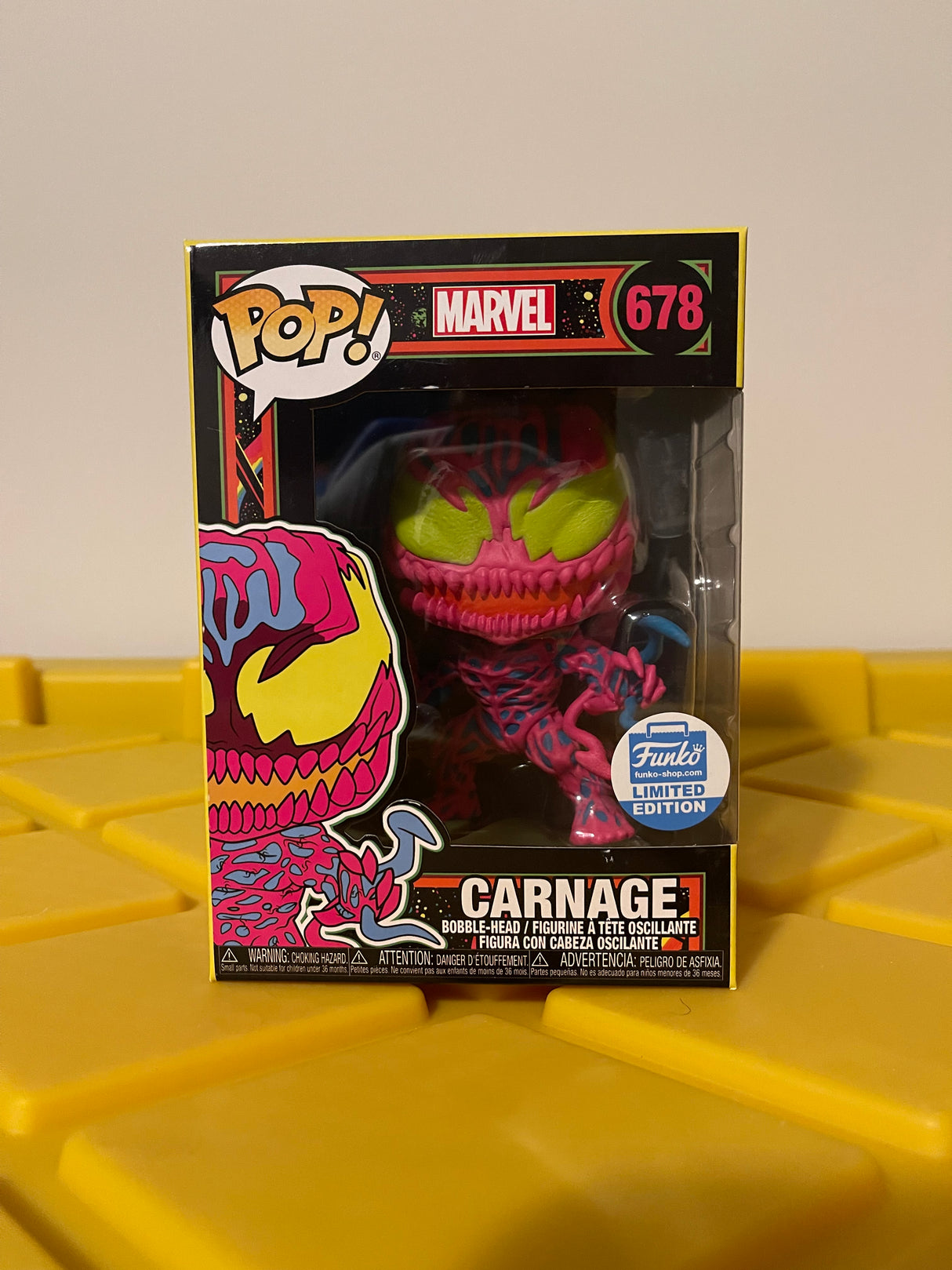 Funko POP! Carnage (Black Light) - Limited Edition Funko Shop Exclusive