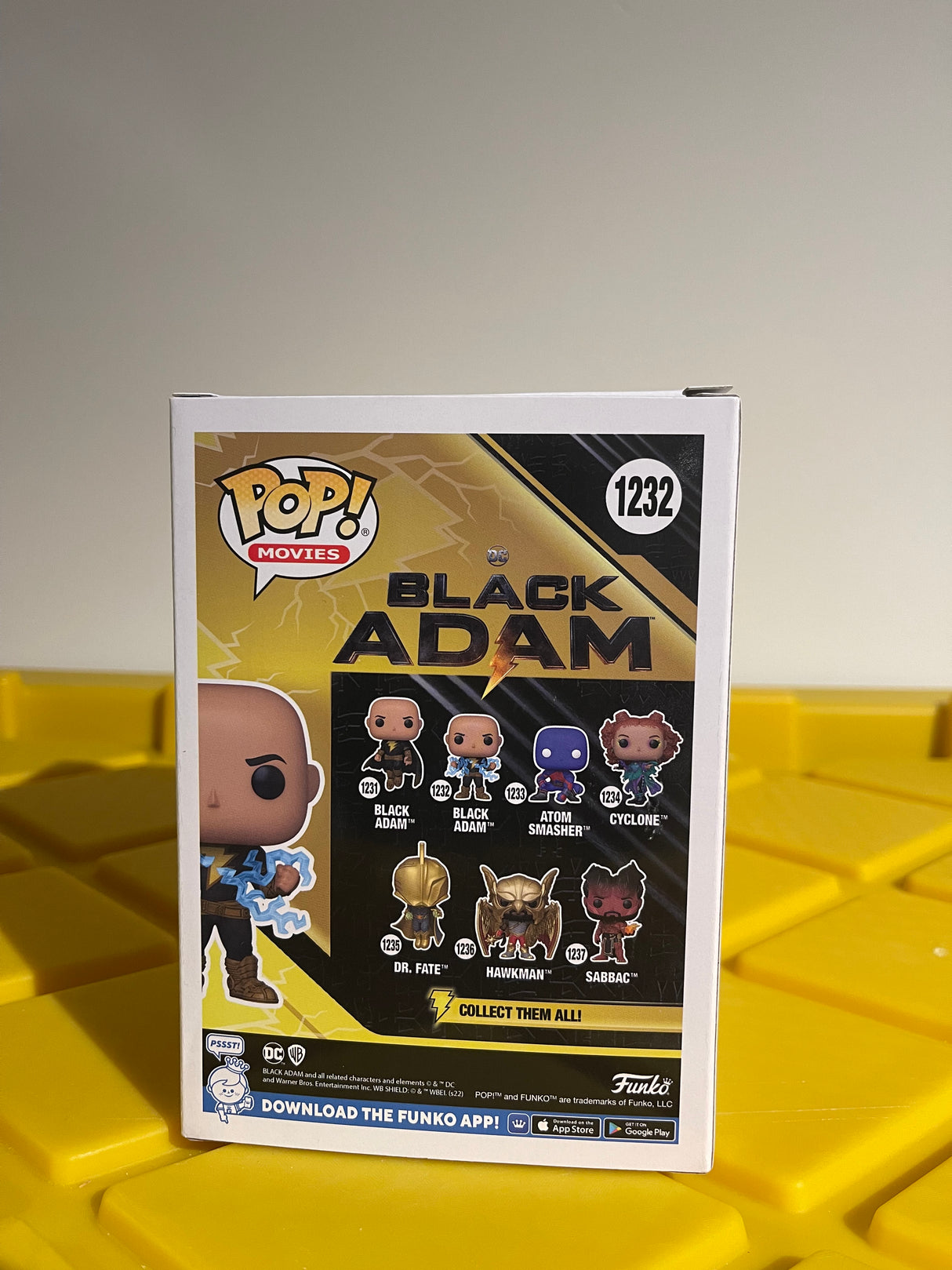 Funko POP! Black Adam (Glow) - Limited Edition Chase
