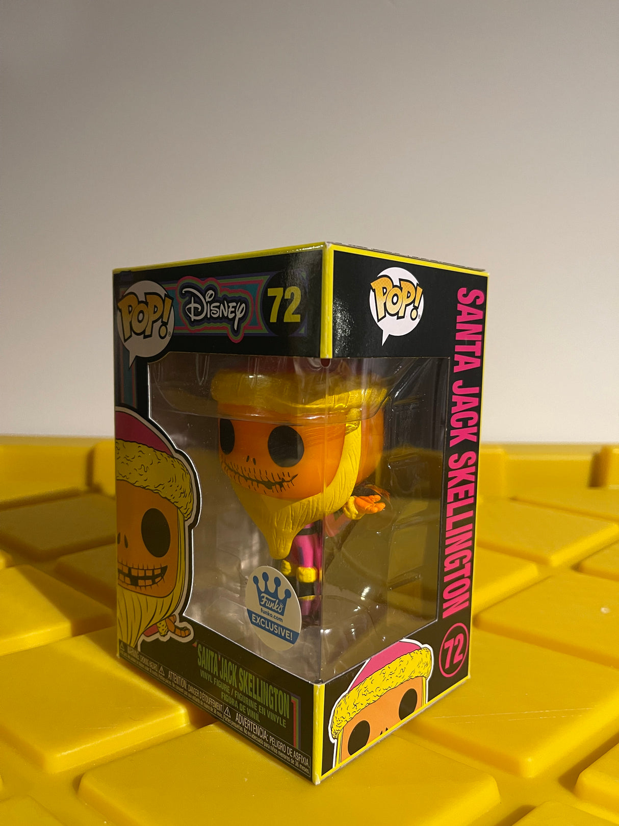 Funko POP! Santa Jack Skellington (Black Light) - Limited Edition Funko Shop Exclusive