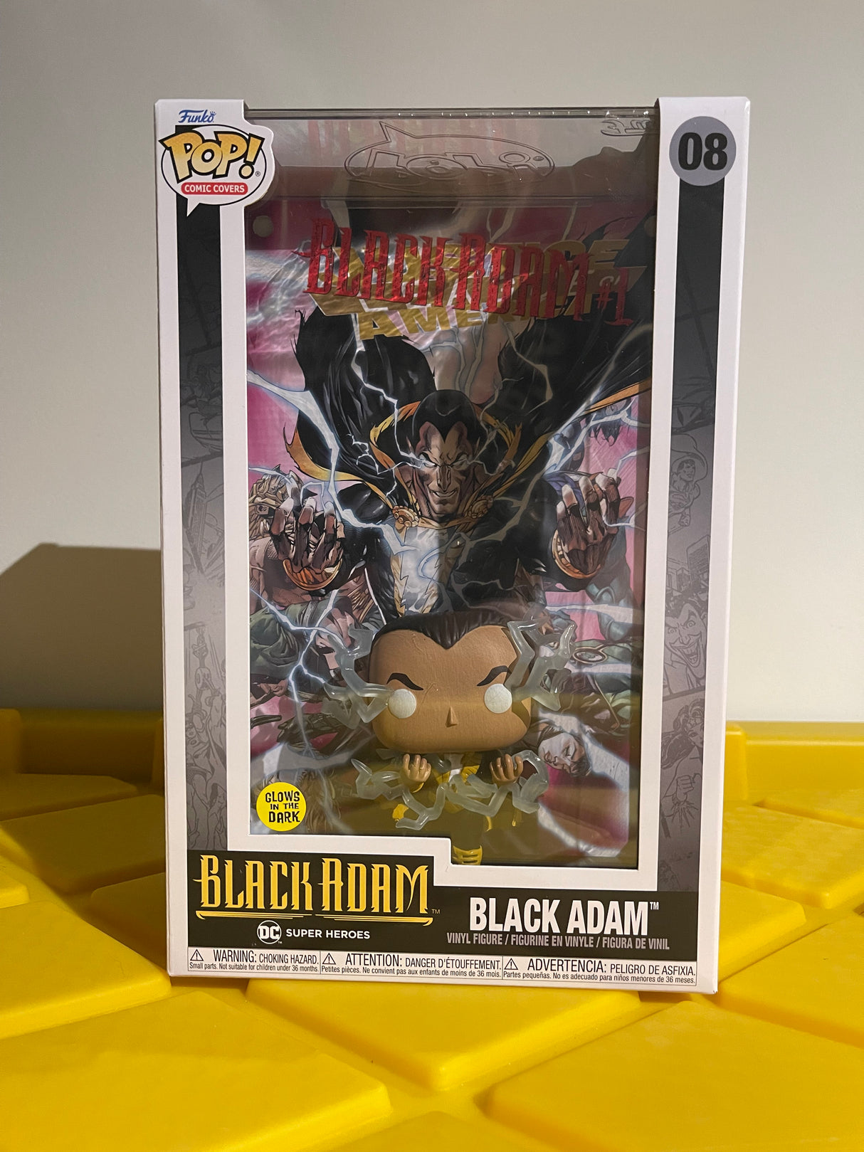 Funko POP! Black Adam (Glow) (Comic Covers)