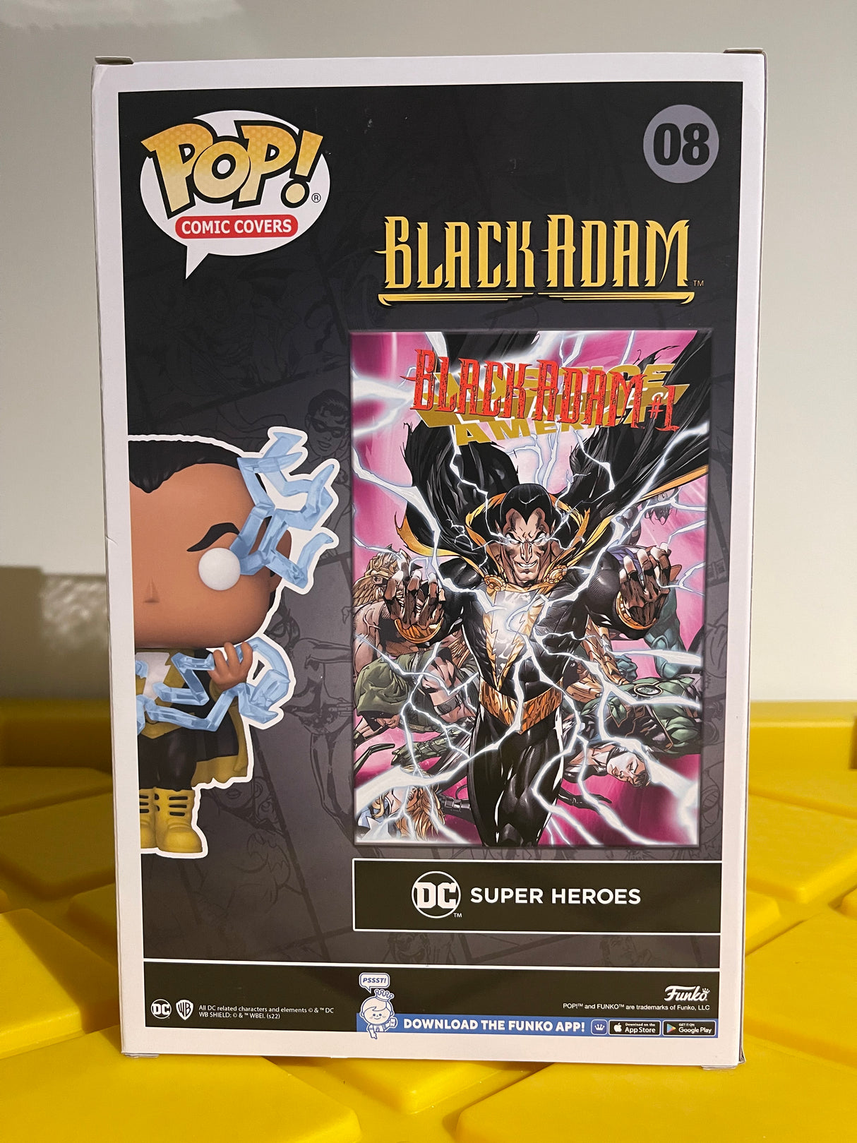 Funko POP! Black Adam (Glow) (Comic Covers)