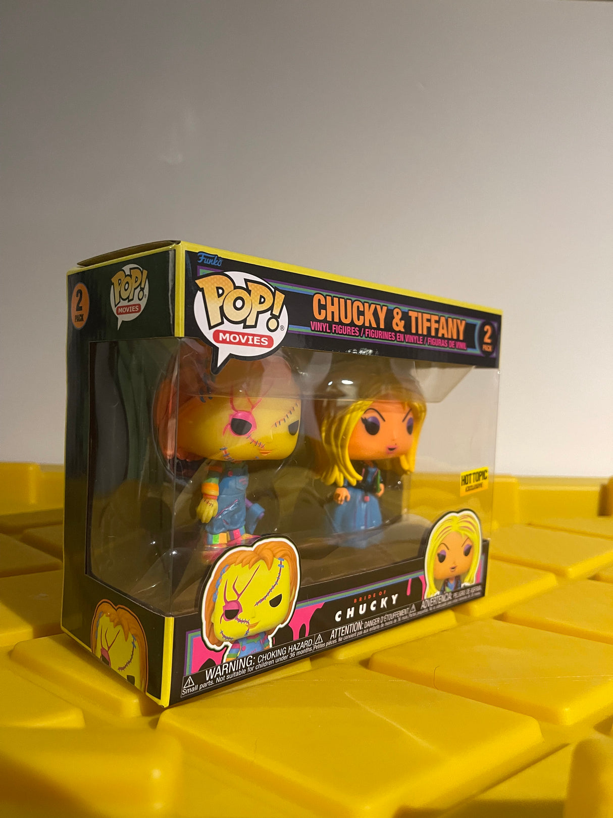 Funko POP! Chucky & Tiffany (Black Light) (2-Pack) - Limited Edition Hot Topic Exclusive
