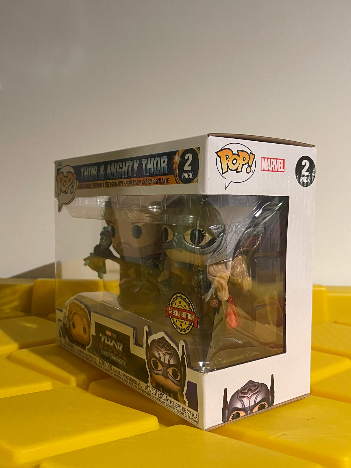 Funko POP! Thor & Mighty Thor (2-Pack) - Limited Edition Special Edition Exclusive