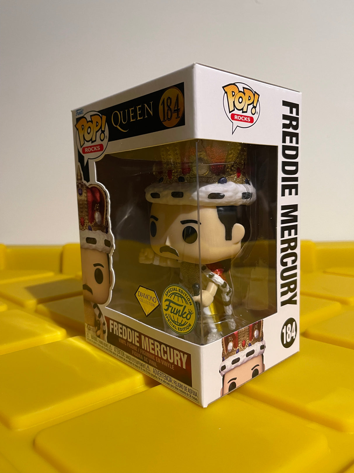 Funko POP! Freddie Mercury (Diamond) - Limited Edition Special Edition Exclusive
