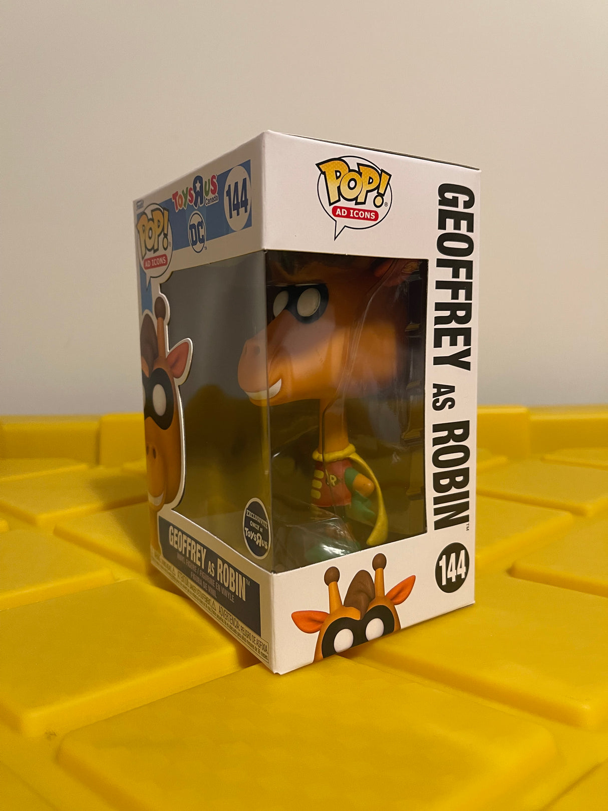 Funko POP! Geoffrey as Robin - Limited Edition Toys R Us Exclusive