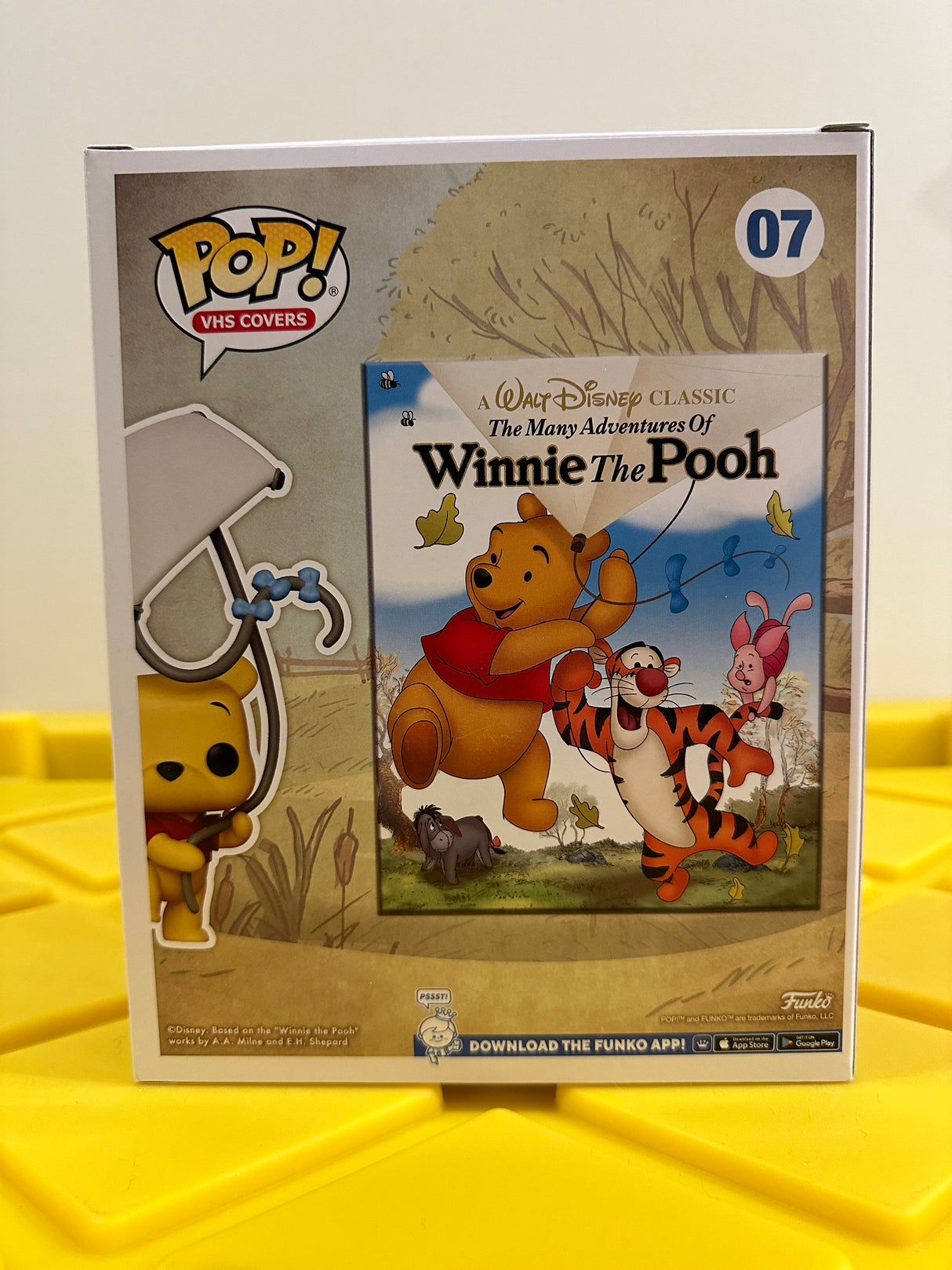 Funko POP! Winnie the Pooh (VHS Covers) - Limited Edition Amazon Exclusive