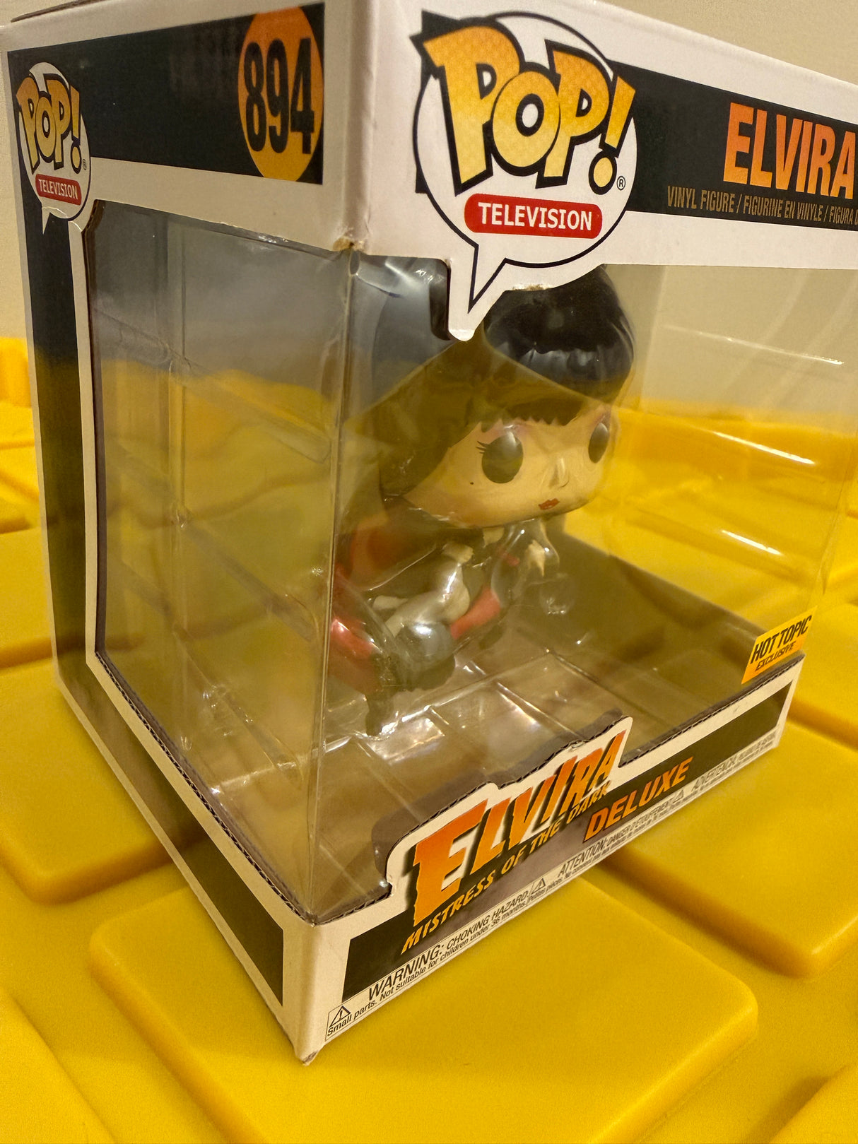 Funko POP! Elvira - Limited Edition Hot Topic Exclusive