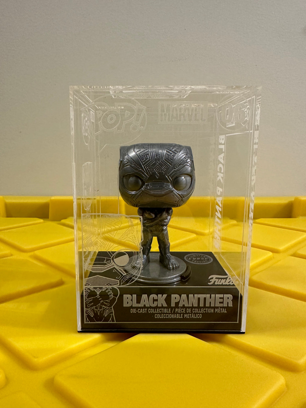 Funko POP! Black Panther (Die-Cast) - Limited Edition Chase - Limited Edition Funko Shop Exclusive
