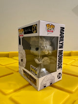 Funko POP! Marilyn Monroe - Limited Edition Entertainment Earth Exclusive