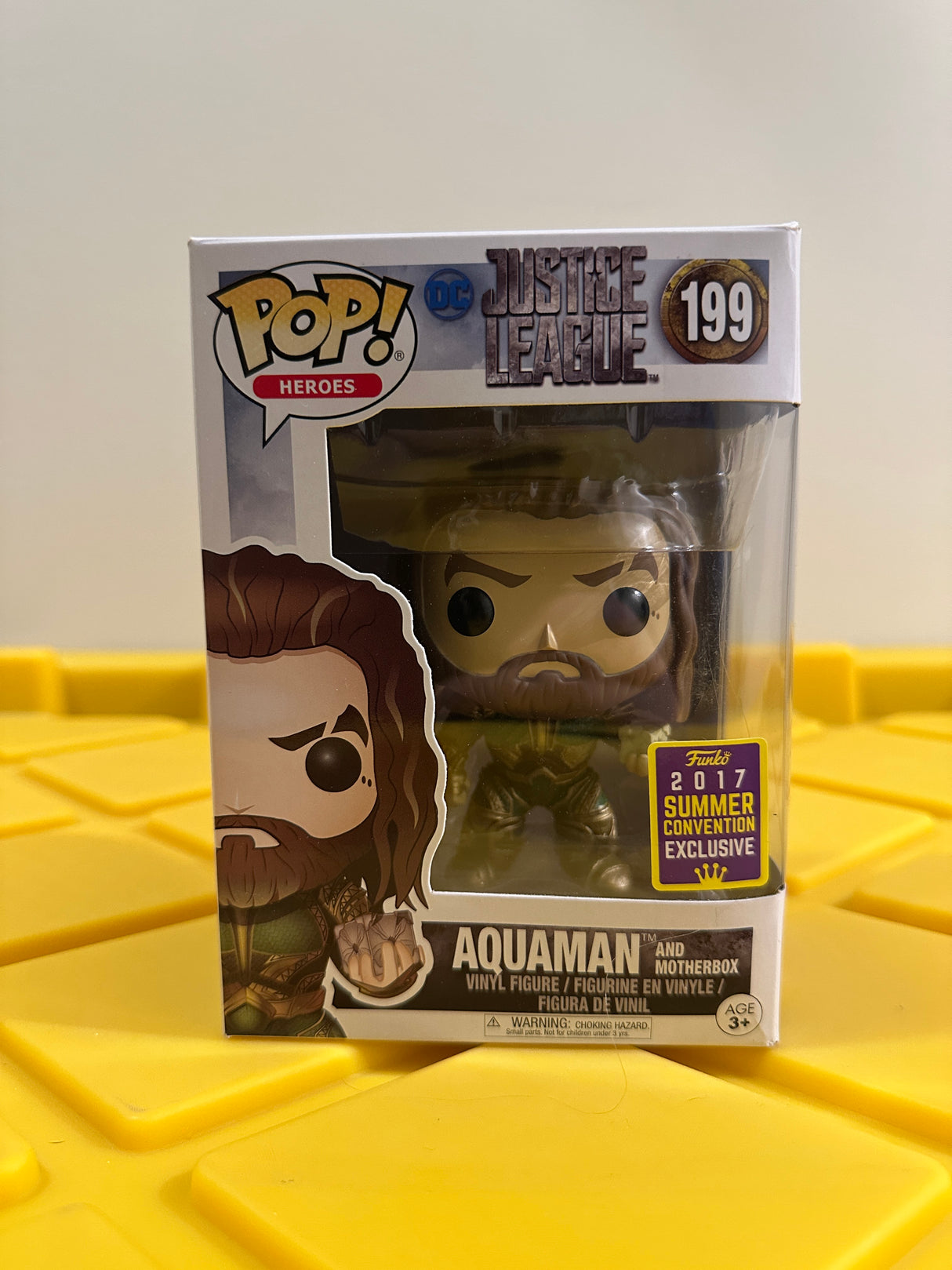 Funko POP! Aquaman and Motherbox - Limited Edition 2017 SDCC Exclusive