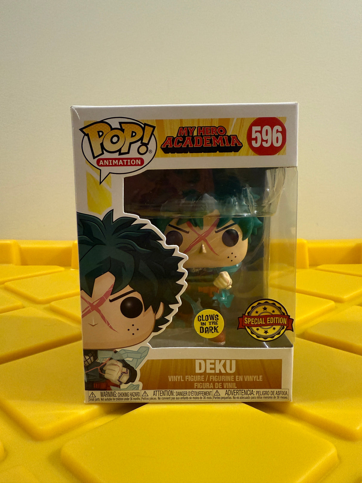 Funko POP! Deku (Glow) - Limited Edition Special Edition Exclusive
