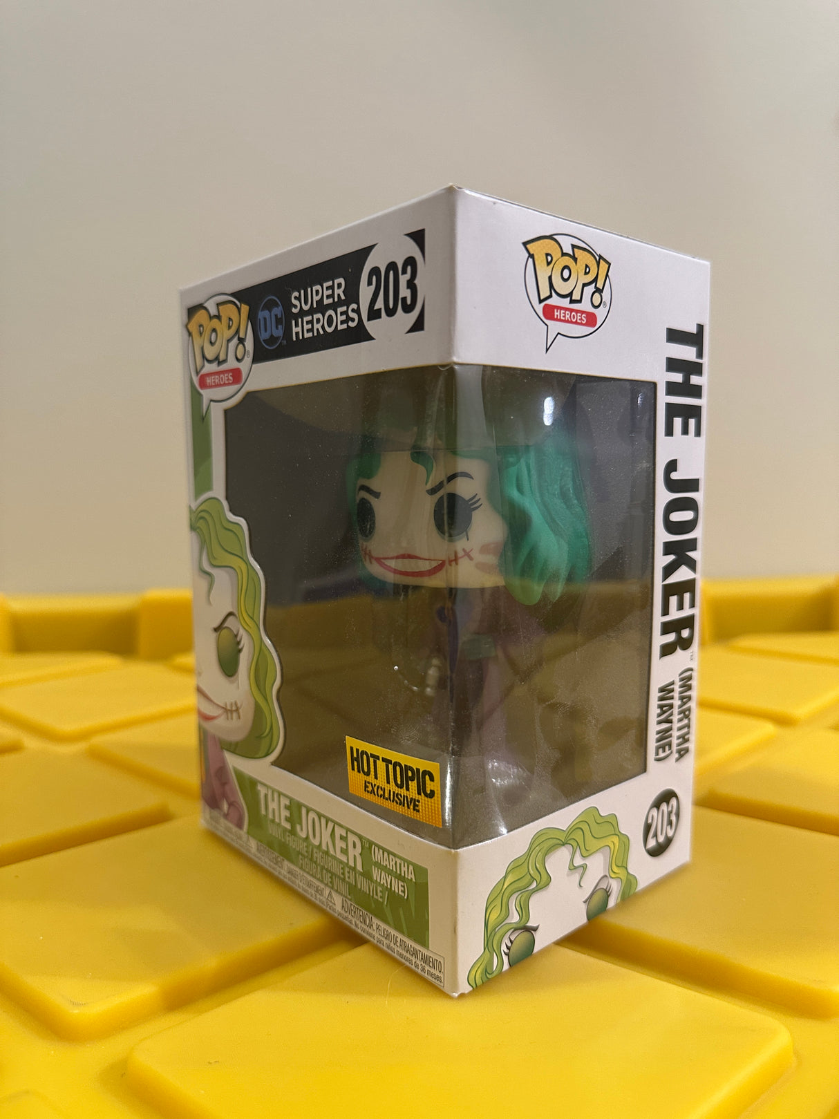 Funko POP! The Joker (Martha Wayne) - Limited Edition Hot Topic Exclusive