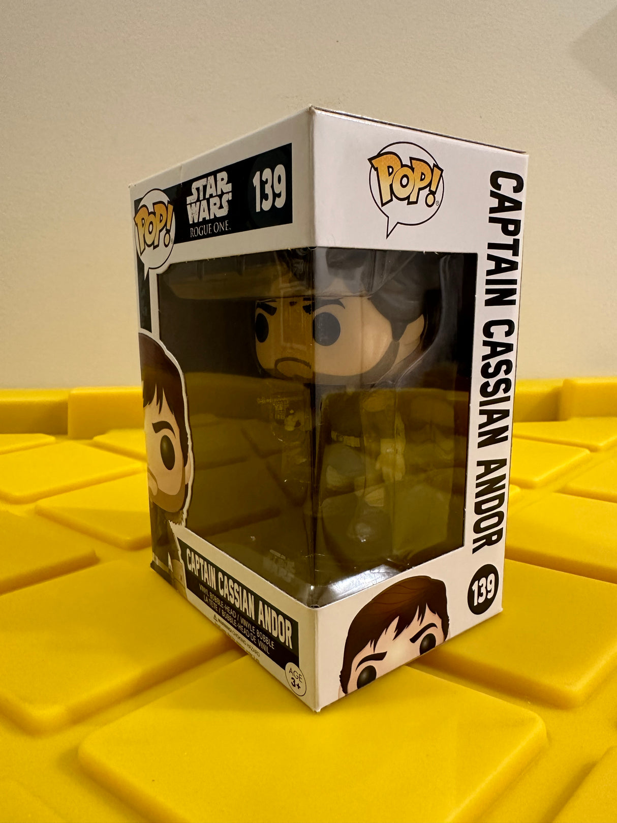 Funko POP! Captain Cassian Andor
