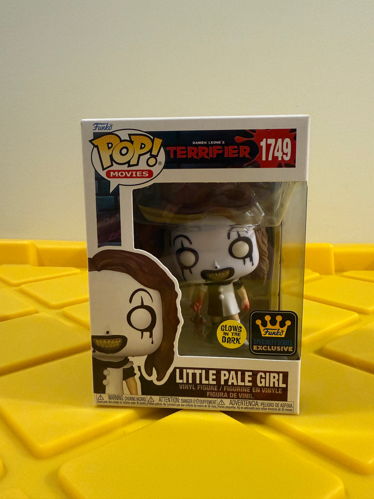 Funko POP! Little Pale Girl (Glow) - Limited Edition Specialty Series Exclusive