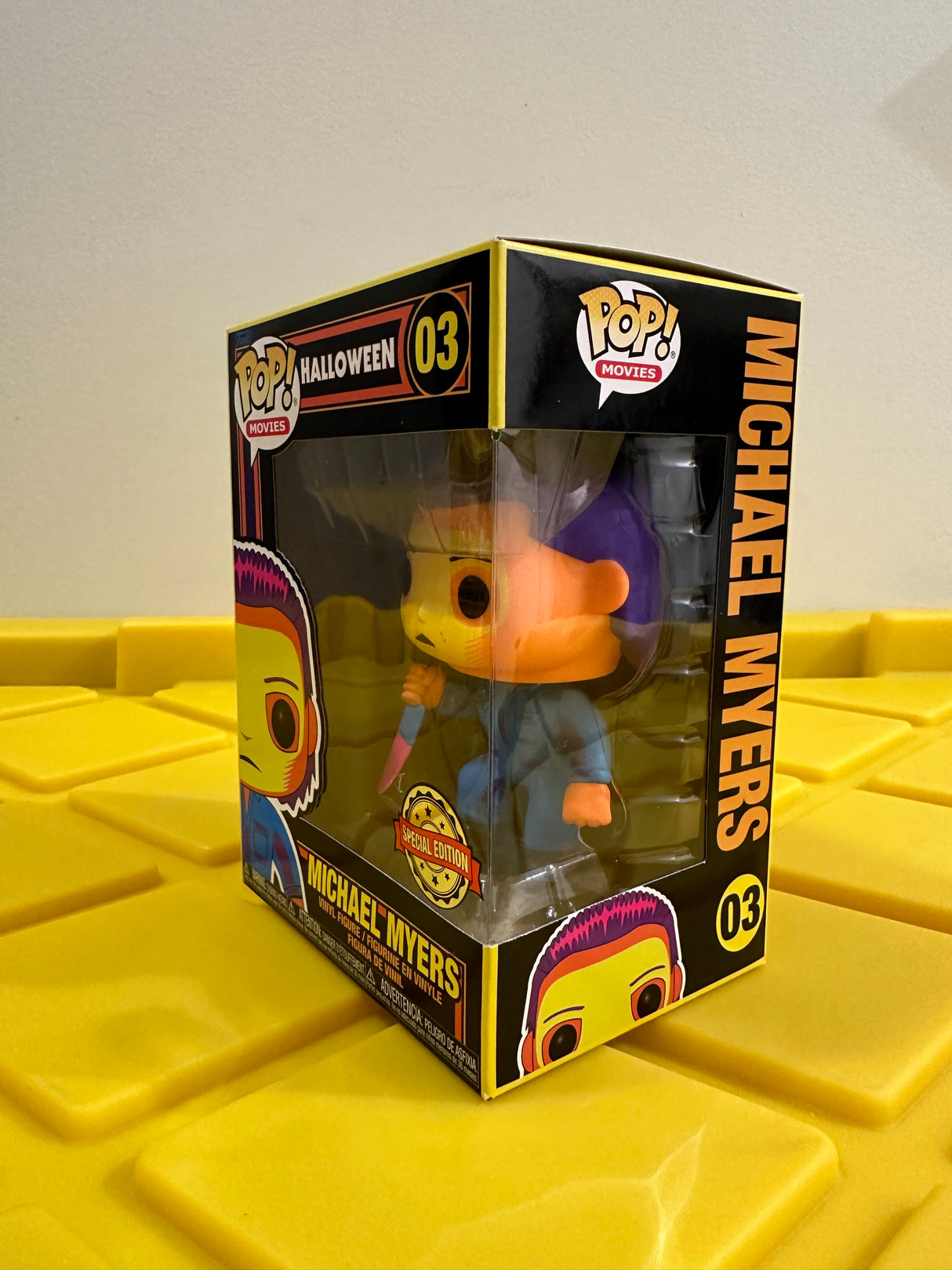 Funko POP! Michael Myers (Black Light) - Limited Edition Special Edition Exclusive
