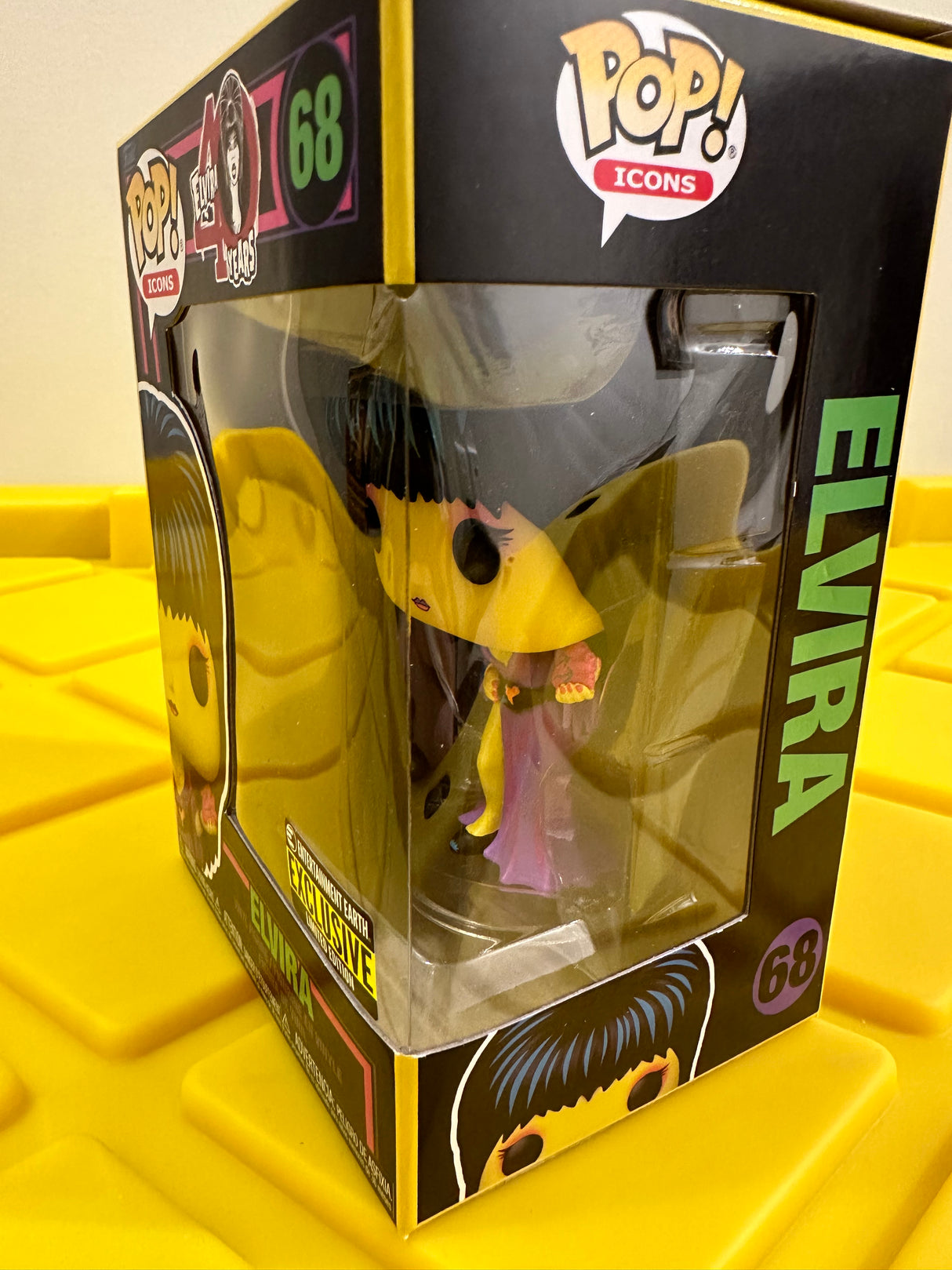 Funko POP! Elvira (Black Light) - Limited Edition Entertainment Earth Exclusive