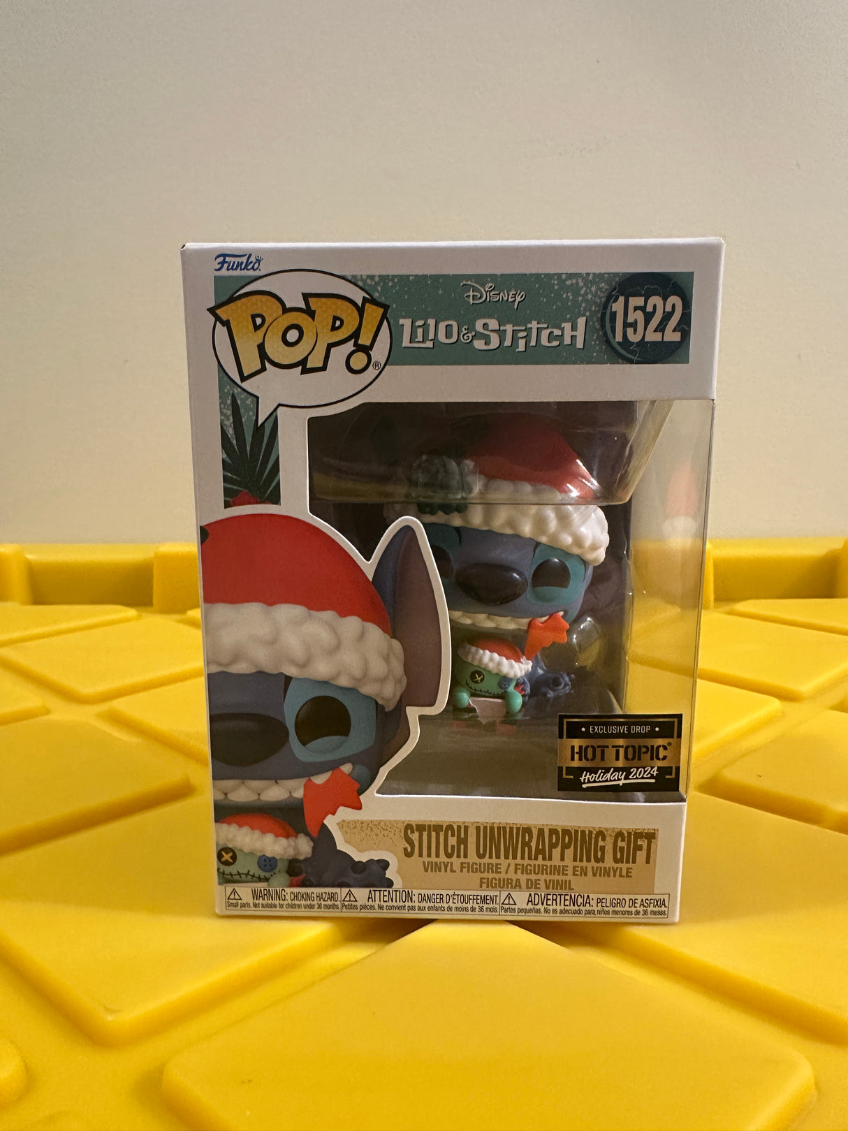 Funko POP! Stitch Unwrapping Gift - Limited Edition Hot Topic Exclusive
