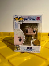 Elsa (With Pin) - Limited Edition Funko Shop Exclusive
