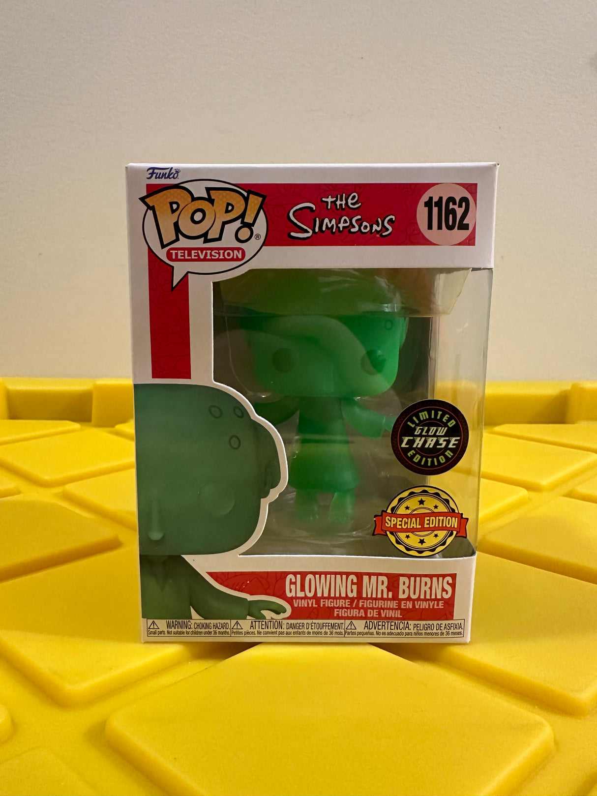 Glowing Mr. Burns (Glow) - Limited Edition Chase - Limited Edition Special Edition Exclusive