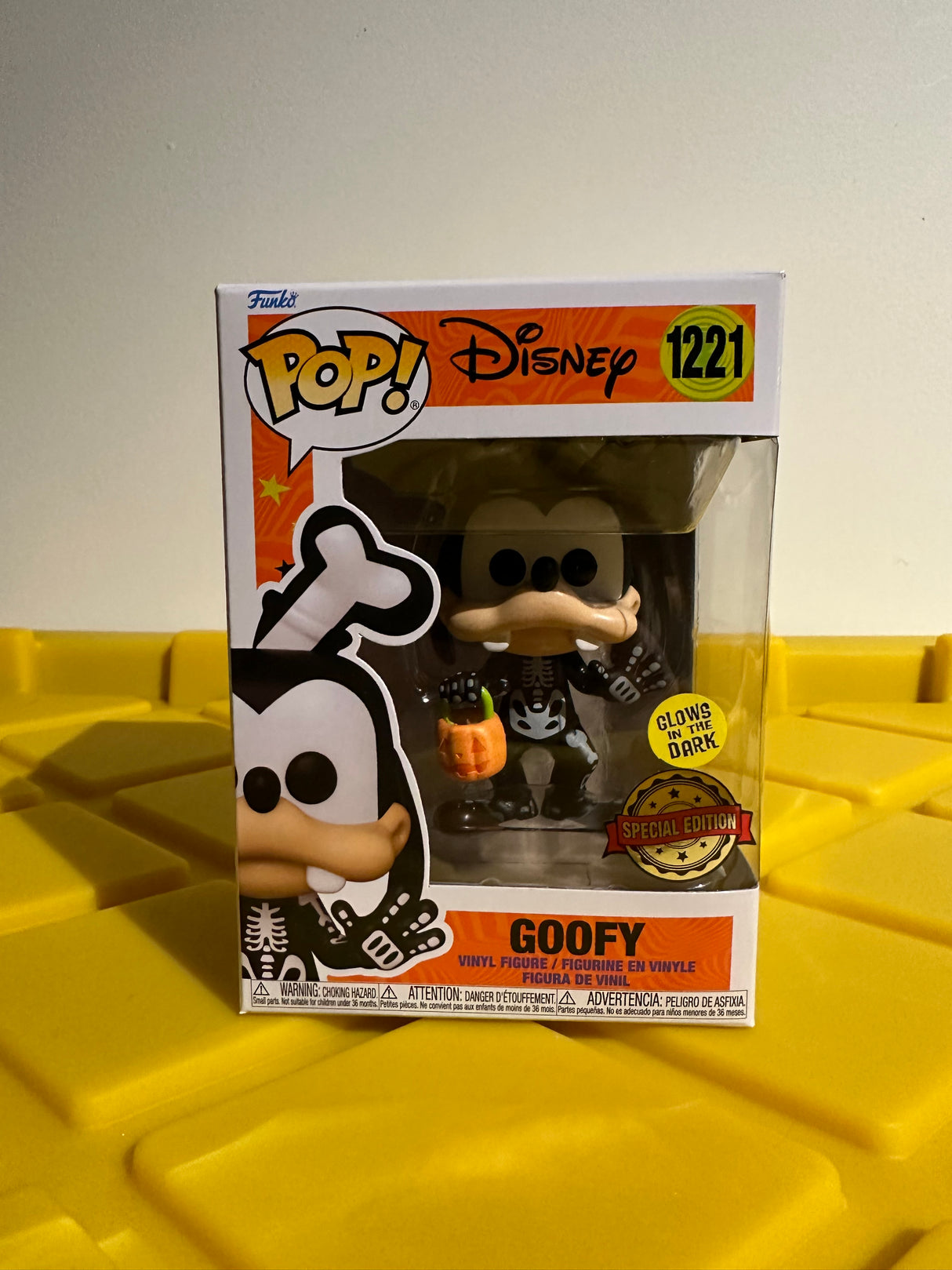 Funko POP! Goofy (Glow) - Limited Edition Special Edition Exclusive