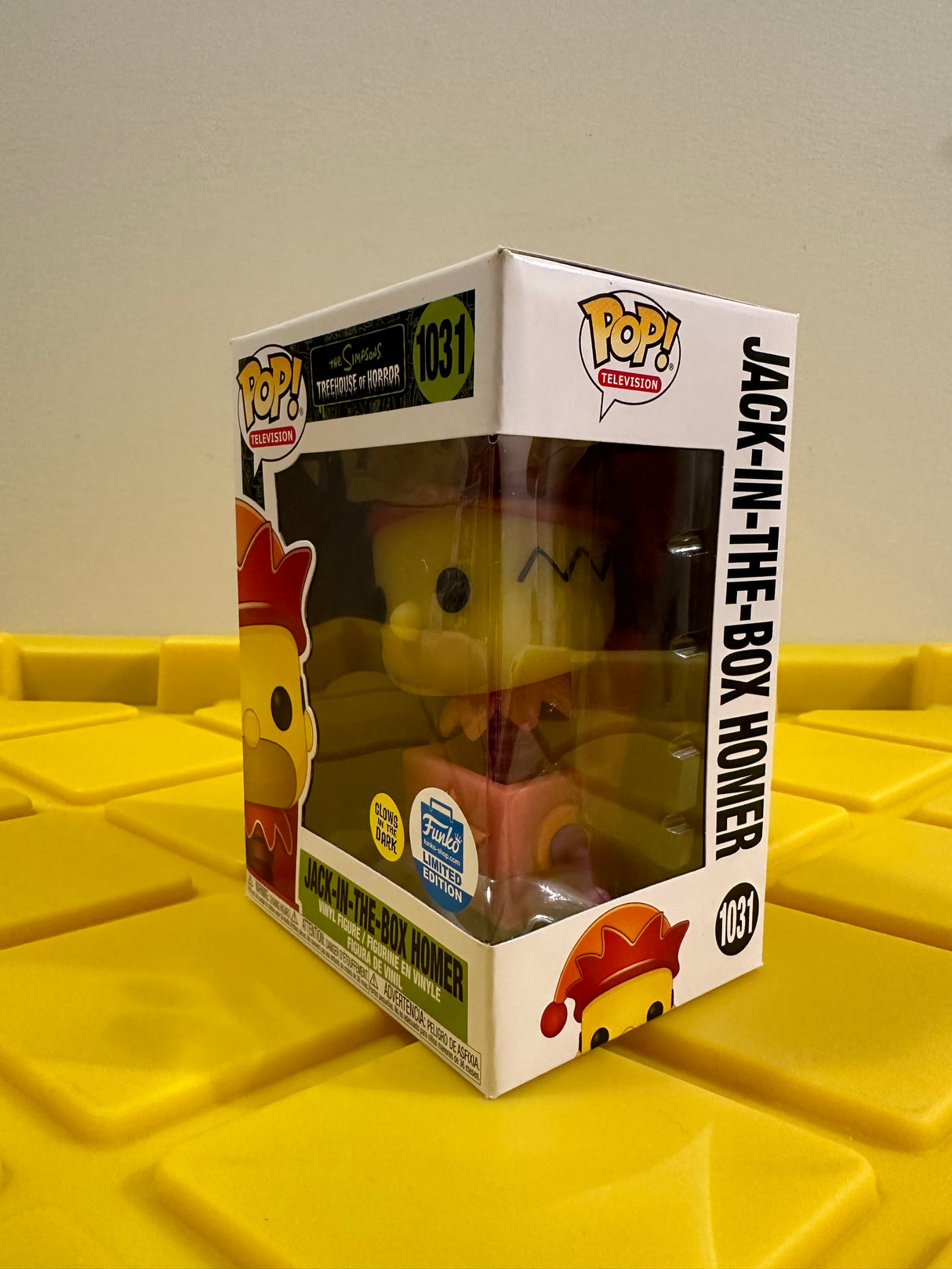 Jack-In-The-Box Homer (Glow) - Limited Edition Funko Shop Exclusive