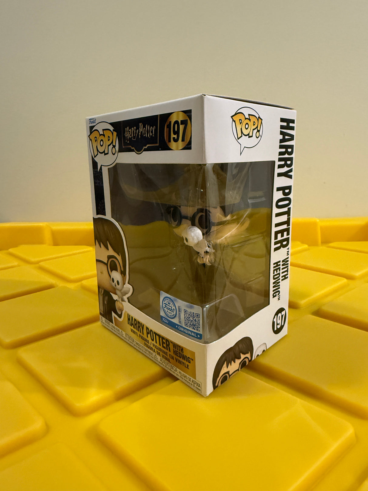 Funko POP! Harry Potter with Hedwig - Limited Edition Walmart Exclusive