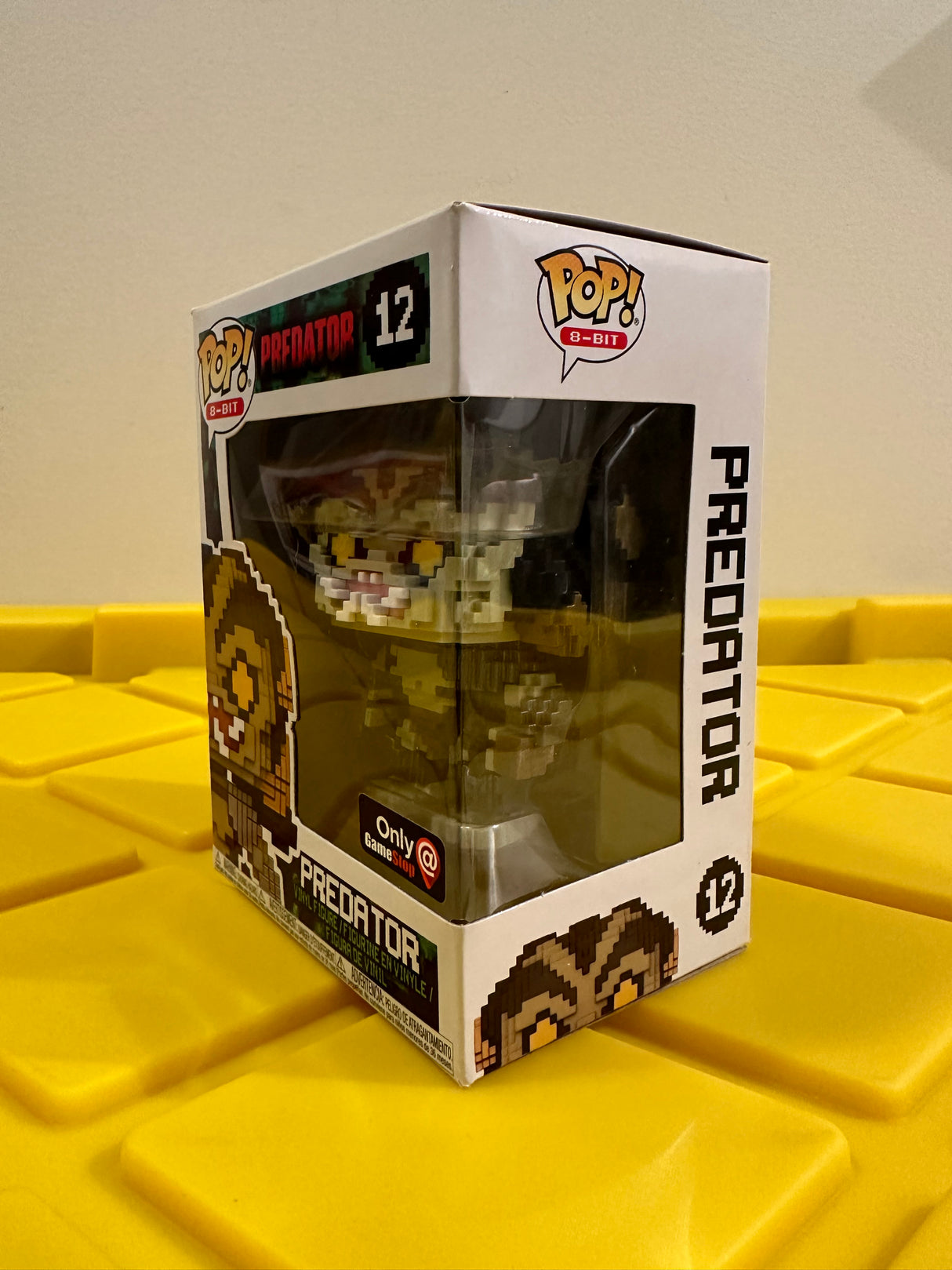 Predator (8-Bit) - Limited Edition GameStop Exclusive