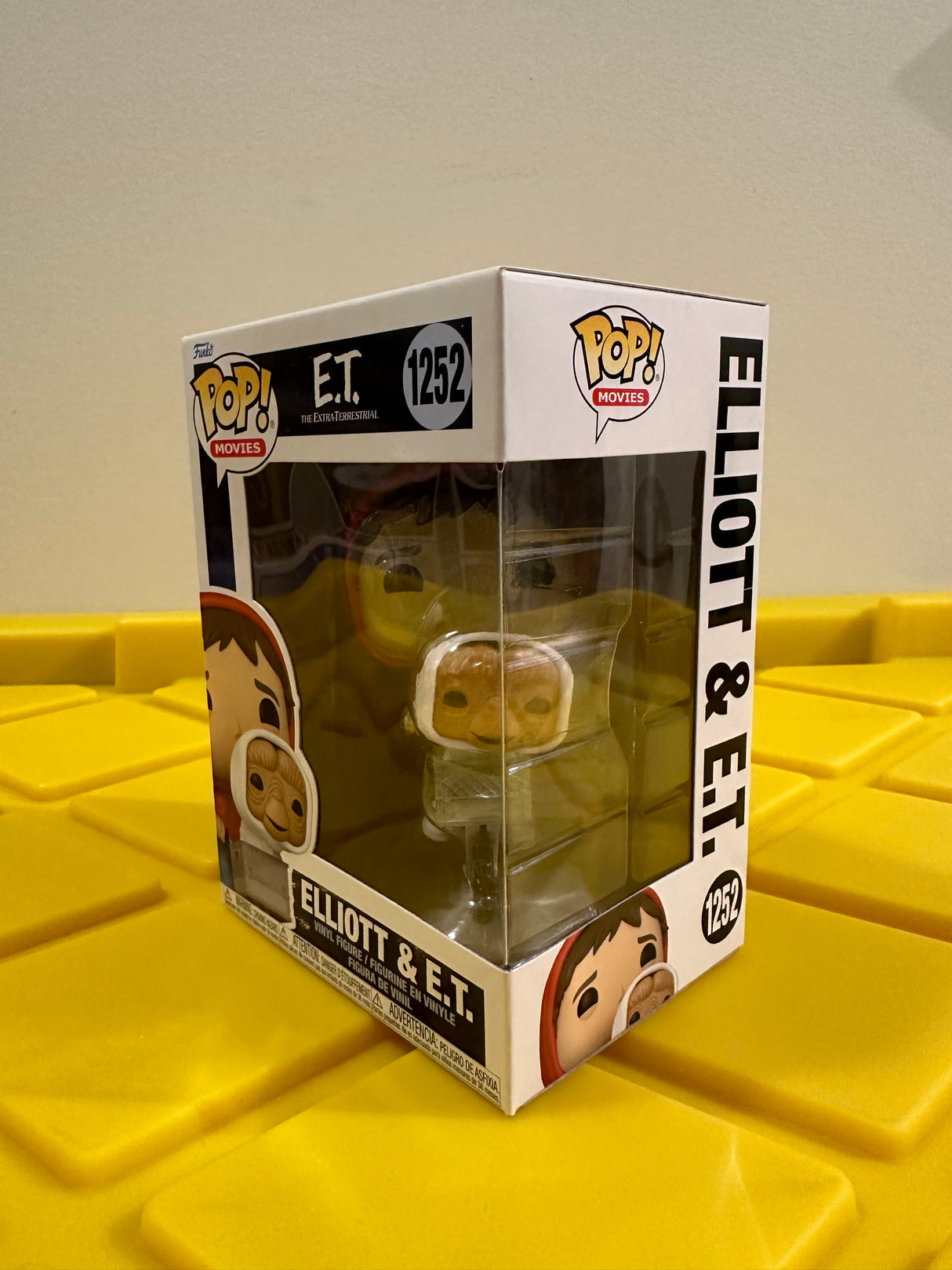 Elliott & E.T.