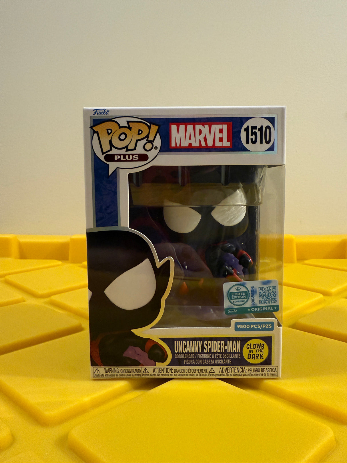 Funko POP! Plus Uncanny Spider-Man (Glow) (L.E. 9500) - Limited Edition Supreme