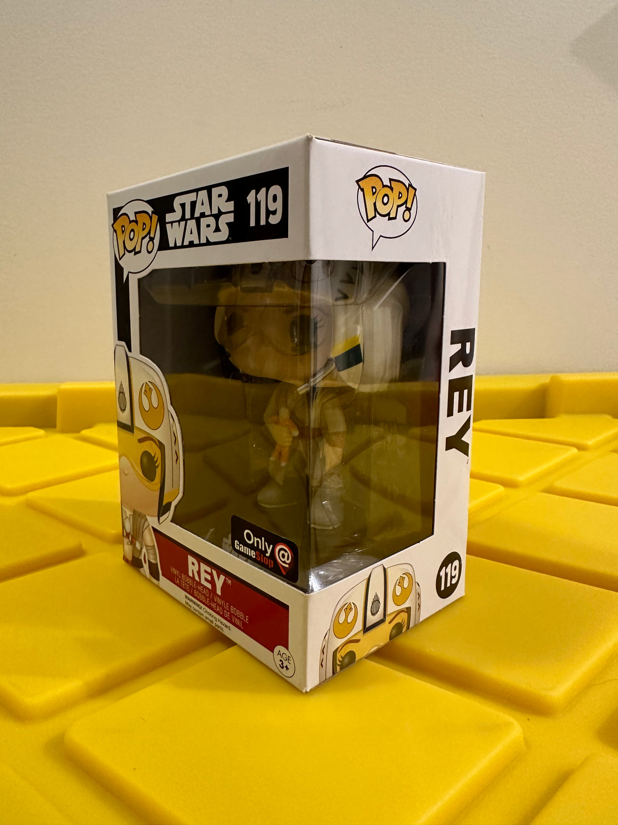 Funko POP! Rey - Limited Edition GameStop Exclusive