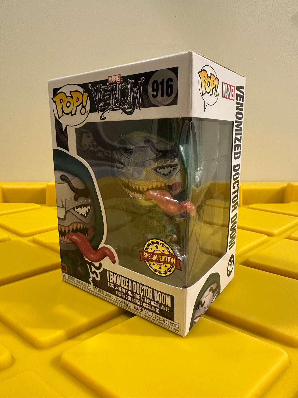 Funko POP! Venomized Doctor Doom - Limited Edition Special Edition Exclusive