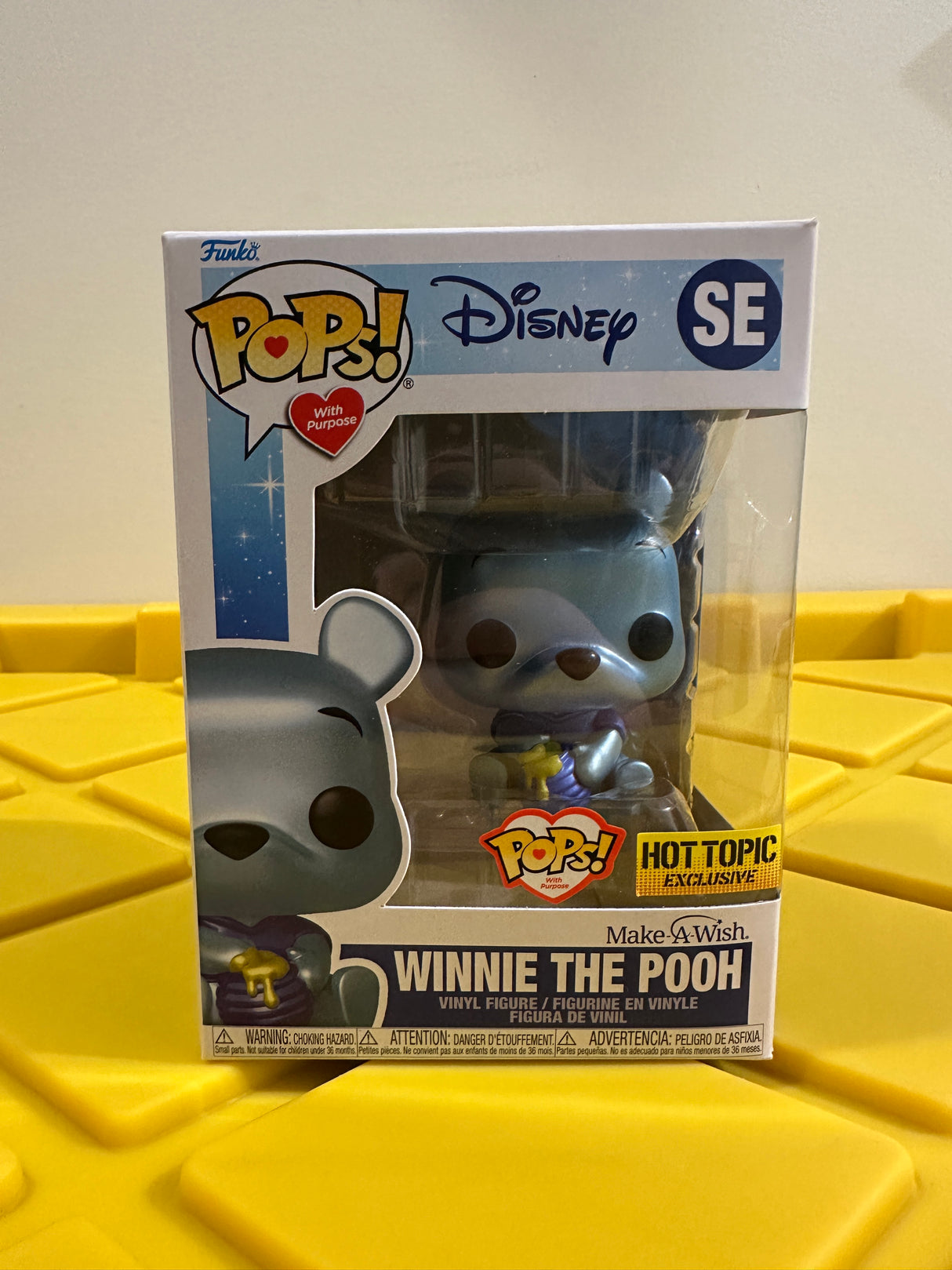 Funko POP! Winnie the Pooh (Metallic) (Make-A-Wish) - Limited Edition Hot Topic Exclusive