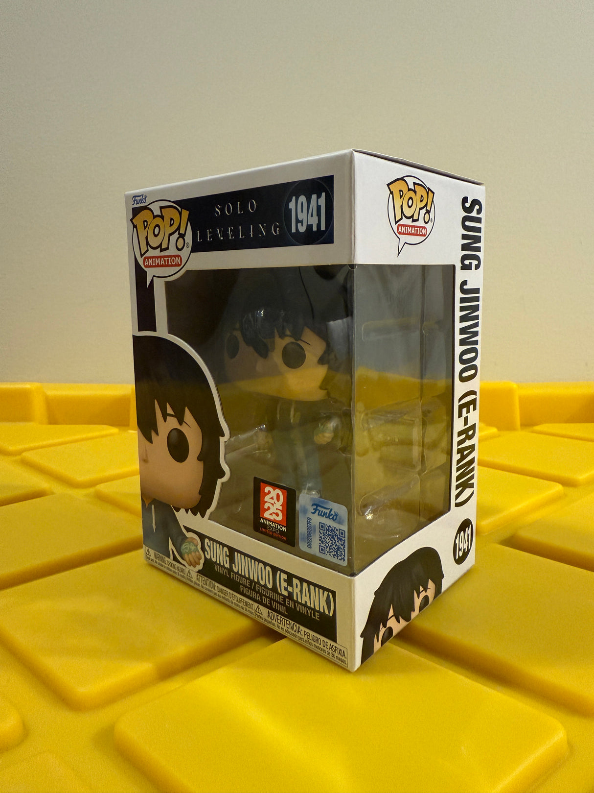 Funko POP! Sung Jinwoo (E-Rank) - Limited Edition 2025 Anime Expo Exclusive