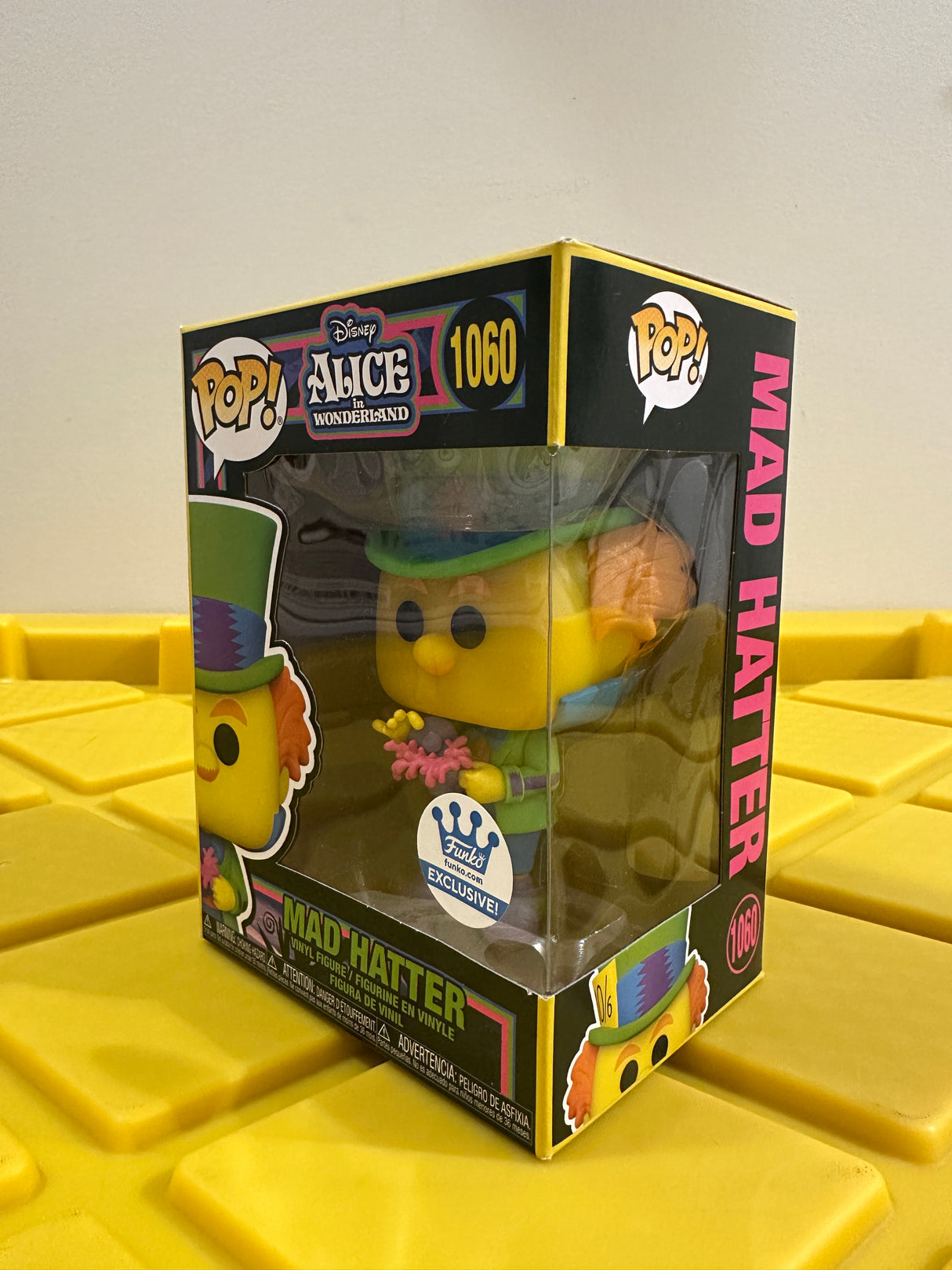 Funko POP! Mad Hatter (Black Light) - Limited Edition Funko Shop Exclusive